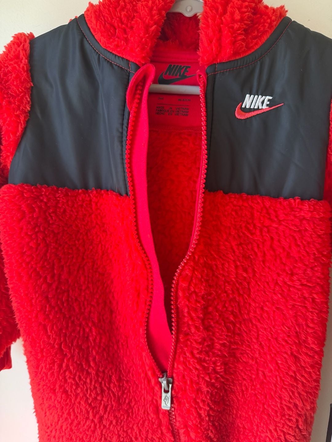 Nike Sherpa Coverall Size 24M Red Black 5