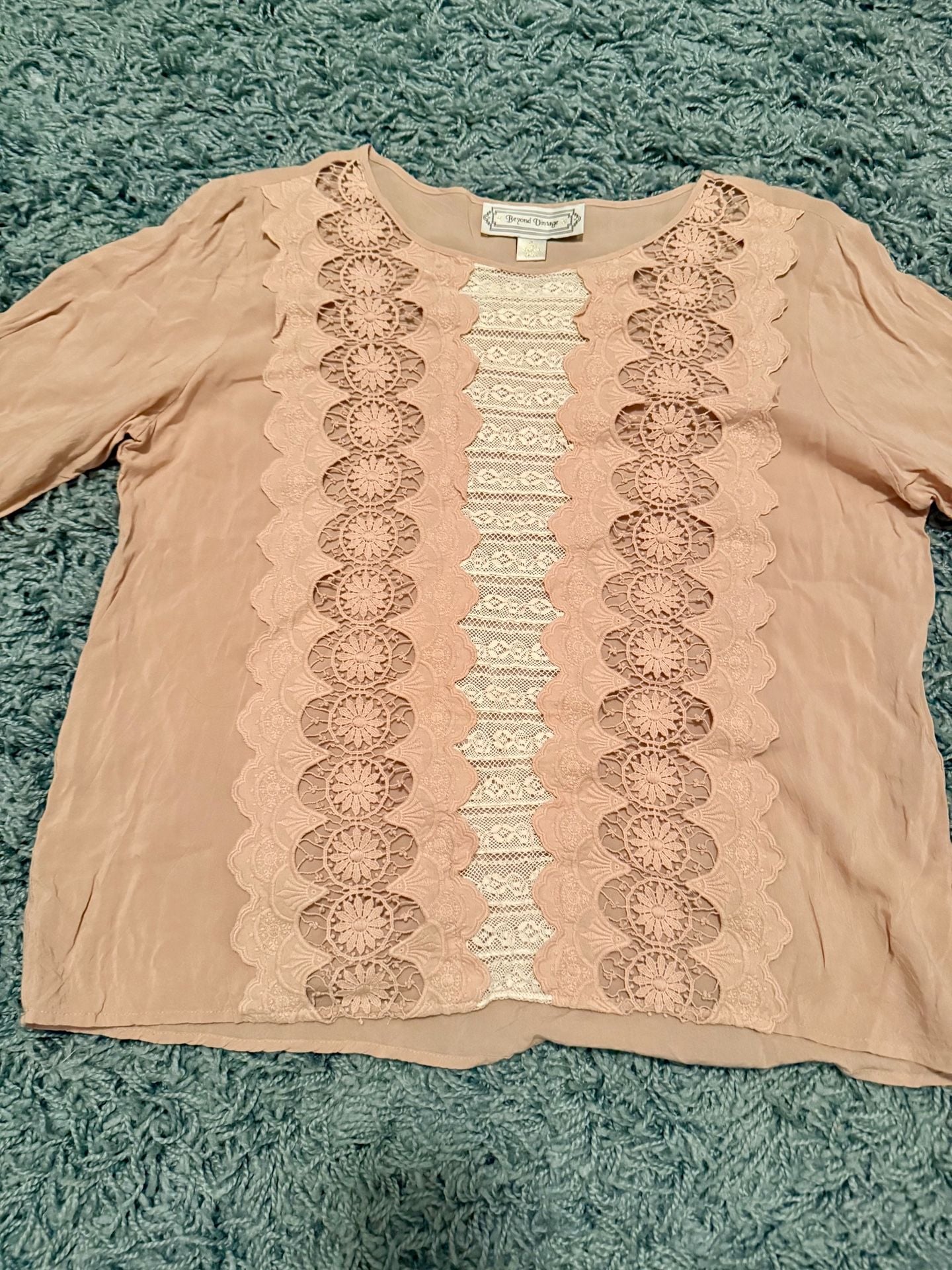 Beyond Vintage Blouse XL Pink Lace Front Rayon Top 3