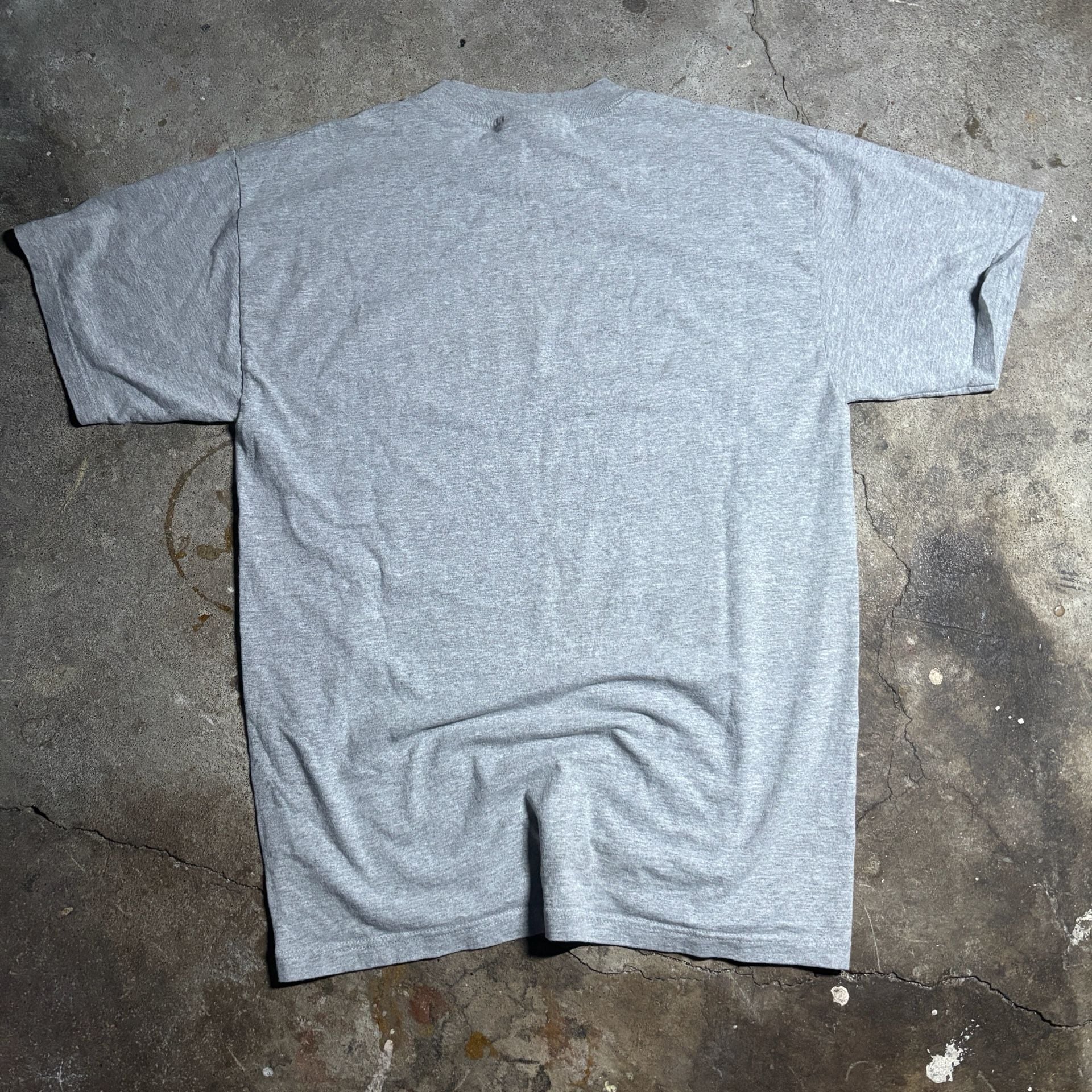 Vintage 90s Y2K Reebok Graphic T-Shirt Size L Gray Union Jack Logo 8