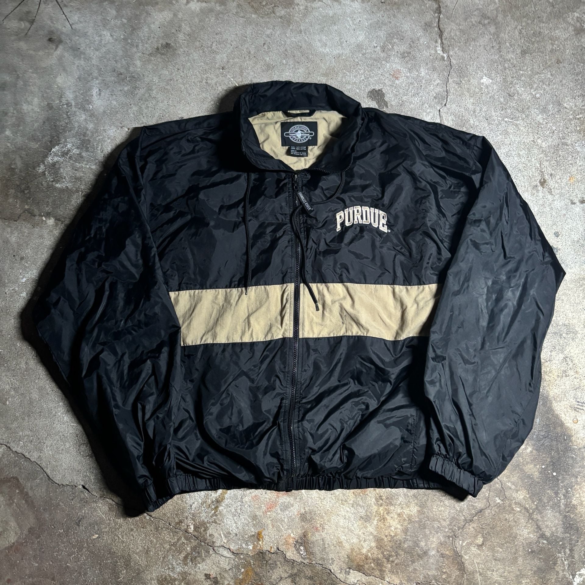 Rare vintage 1990s Purdue Boilermakers Jacket Size XL Black and gold 2