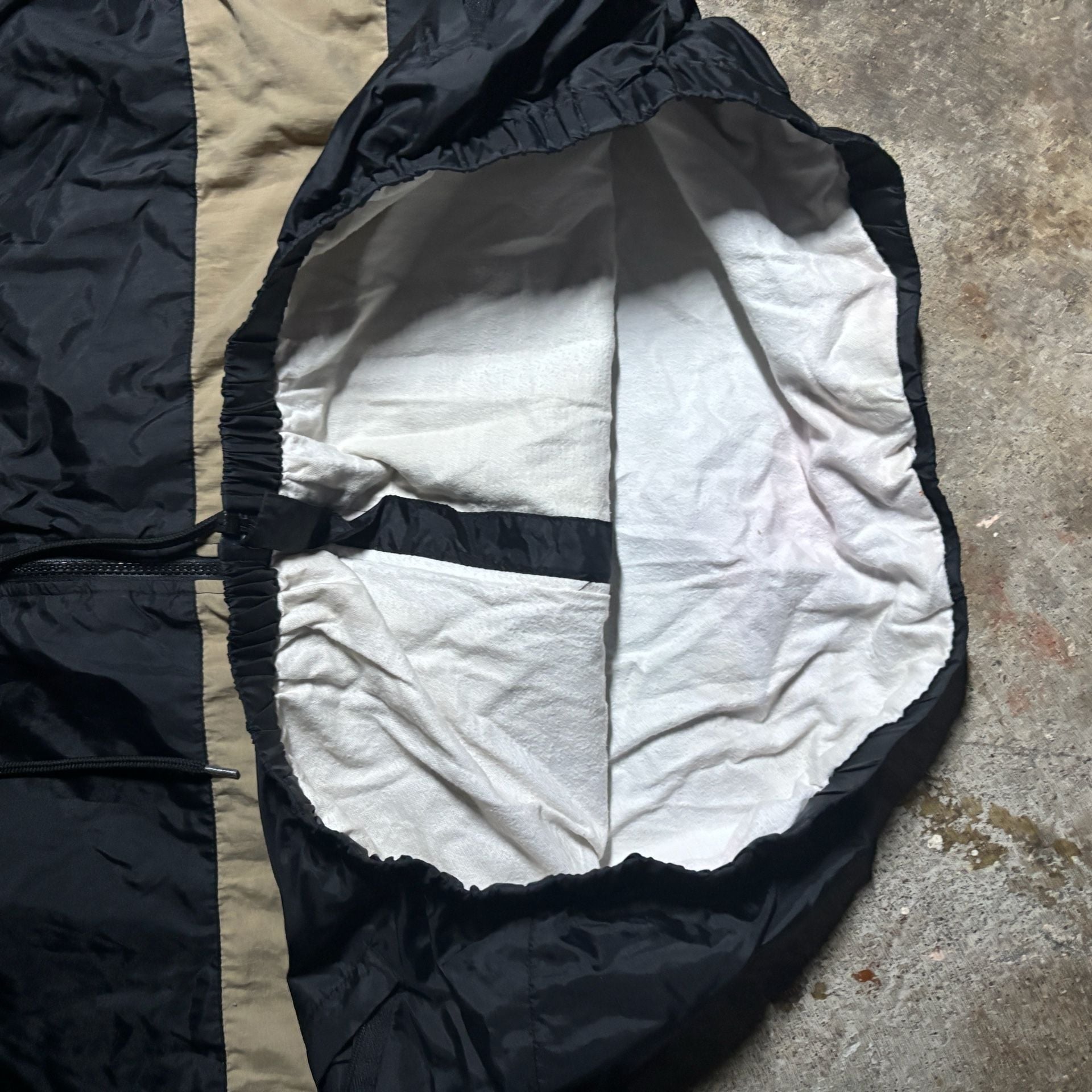 Rare vintage 1990s Purdue Boilermakers Jacket Size XL Black and gold 9