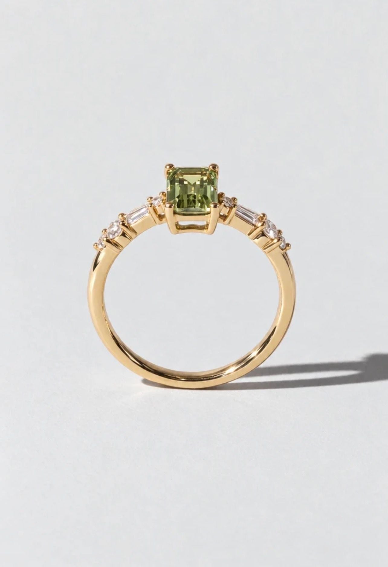 Oomiay Kombucha Gold Green Gemstone Ring #0310 4