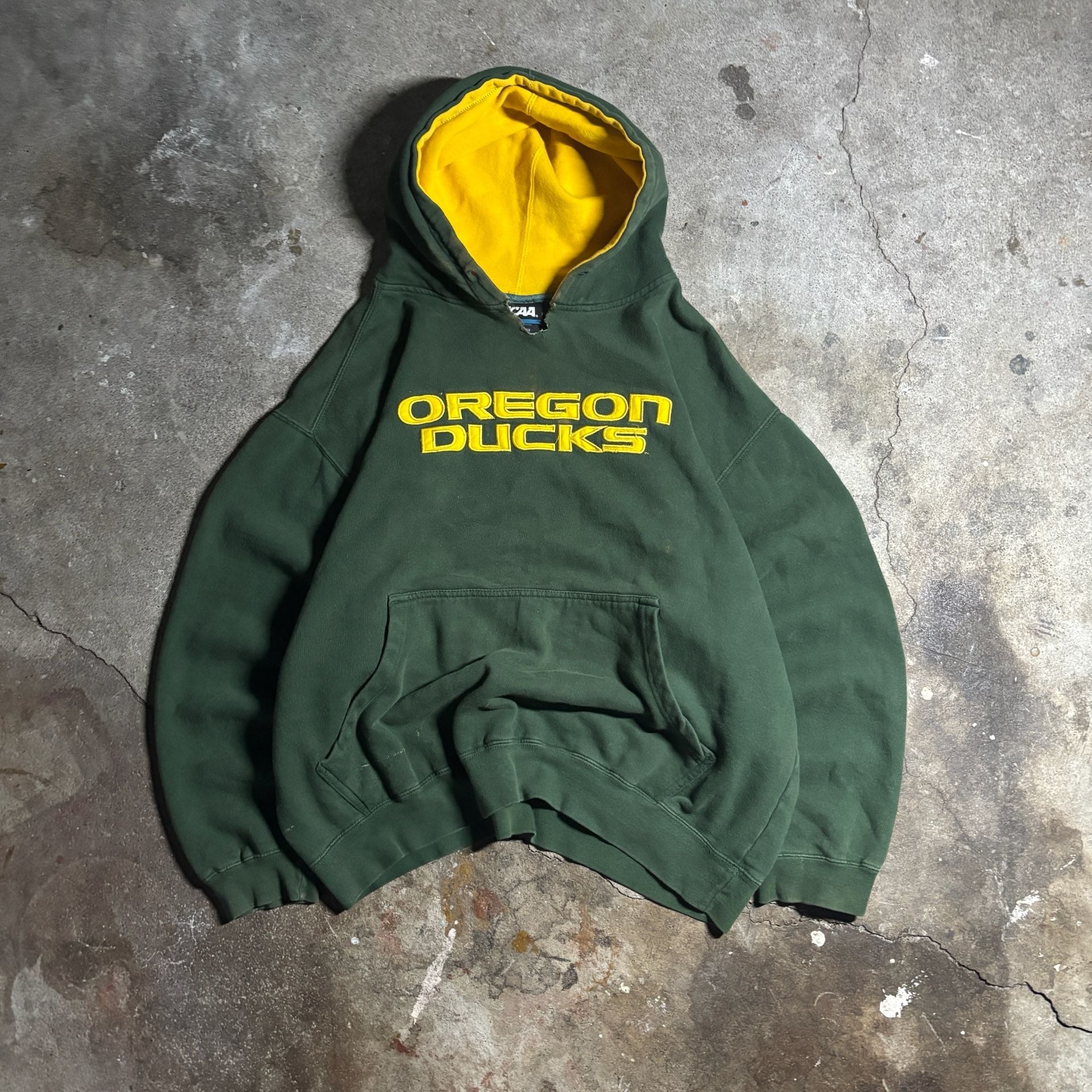 NCAA Oregon Ducks Hoodie Size XL Green Yellow 2