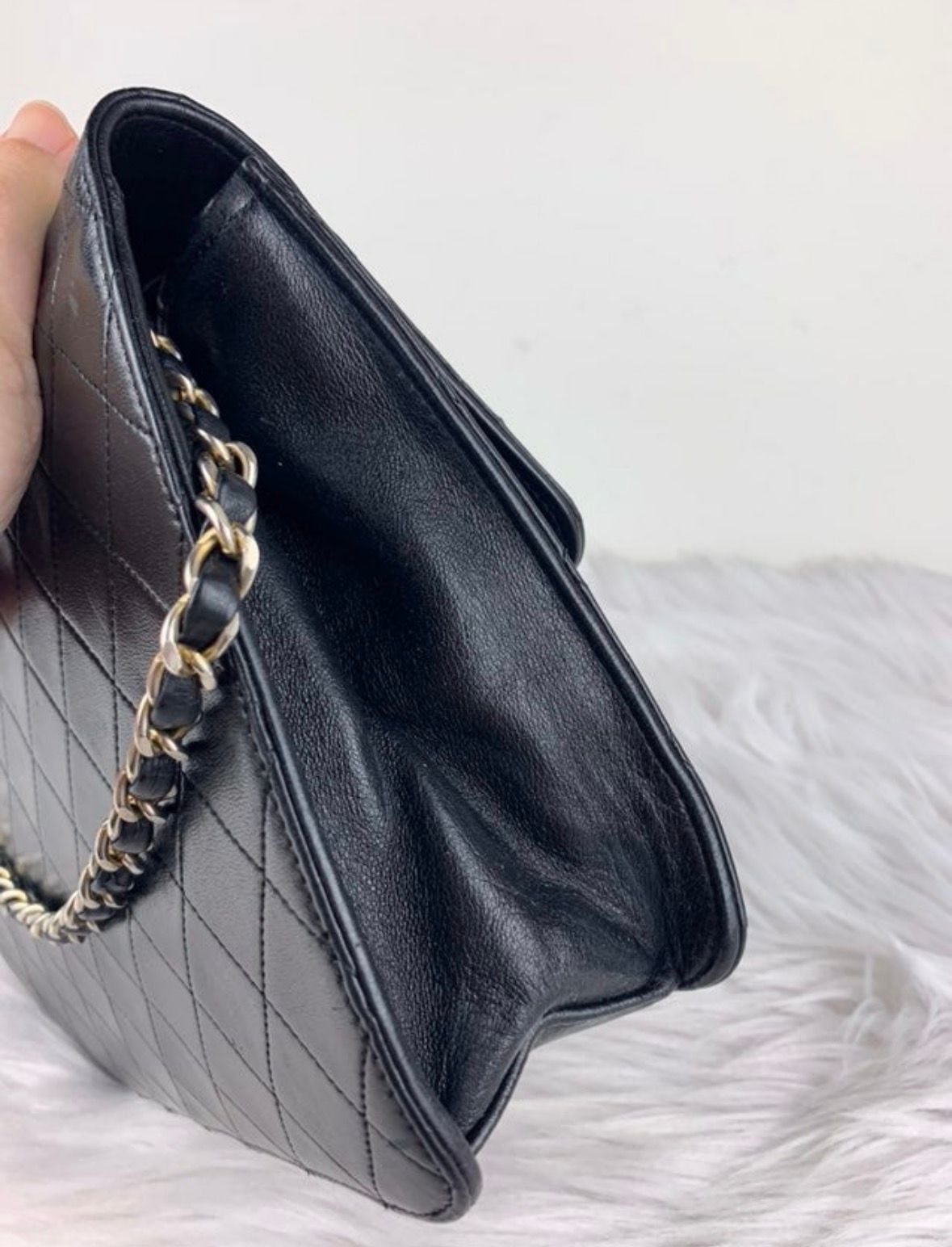 Chanel Quilted Leather Flap Bag Black 5