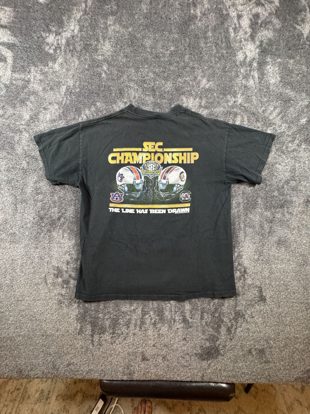 SEC Championship 2010 T-Shirt Size L Black Auburn Tigers Carolina Gamecocks 5