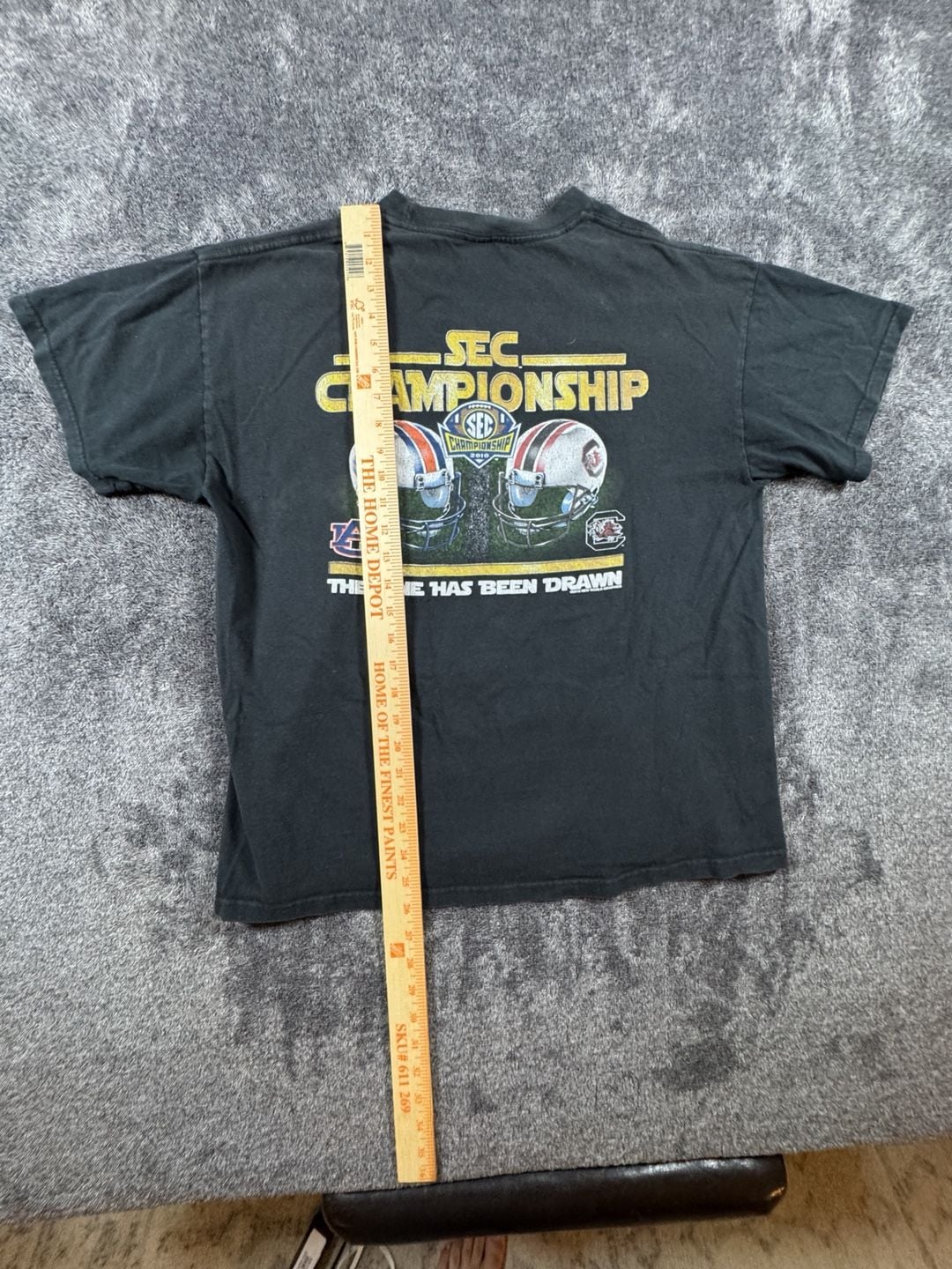 SEC Championship 2010 T-Shirt Size L Black Auburn Tigers Carolina Gamecocks 6