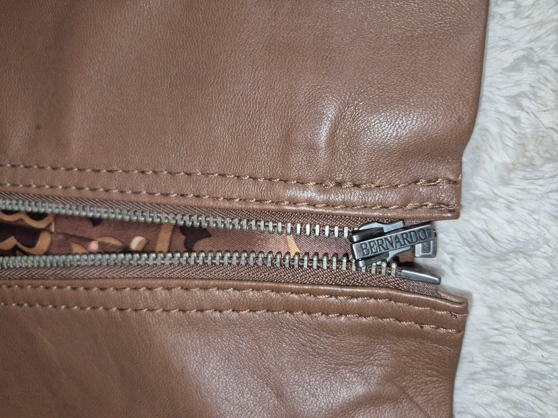 Bernardo Leather Jacket Size XL Brown 3