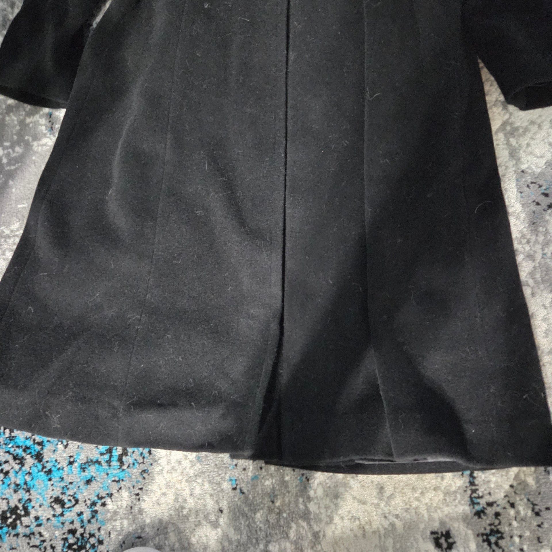 Larry Levine Wool Coat Size 8 Black Merino Long jacket. 16