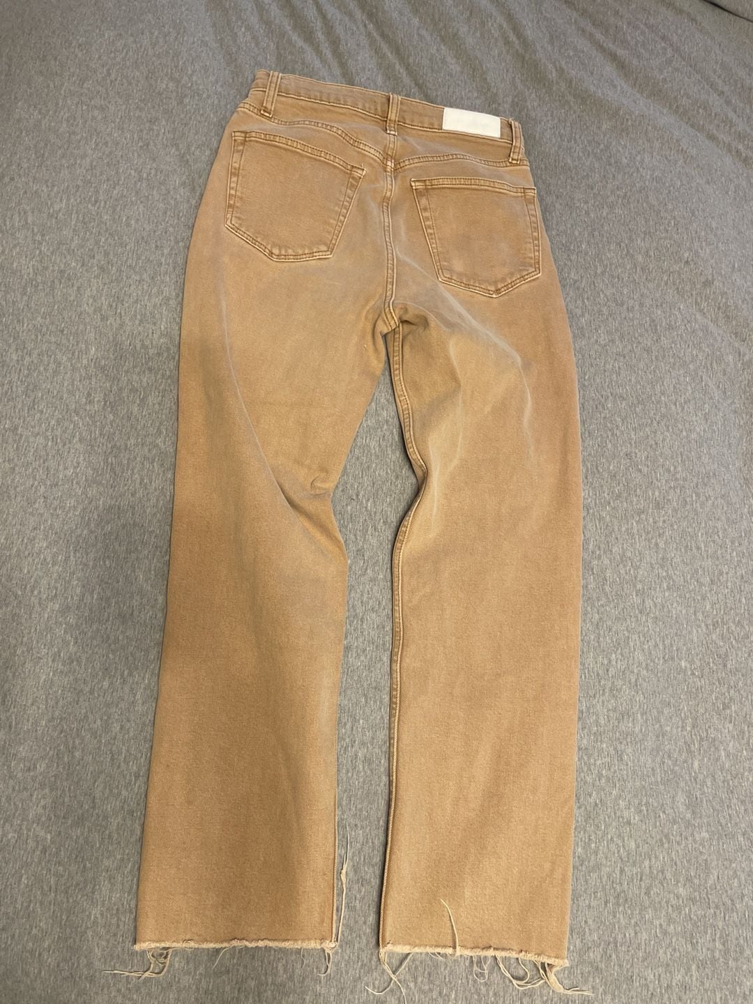 Re/Done Straight Jeans Size 27 Khaki Cotton Blend
Grunge
90’s
Button fly 5