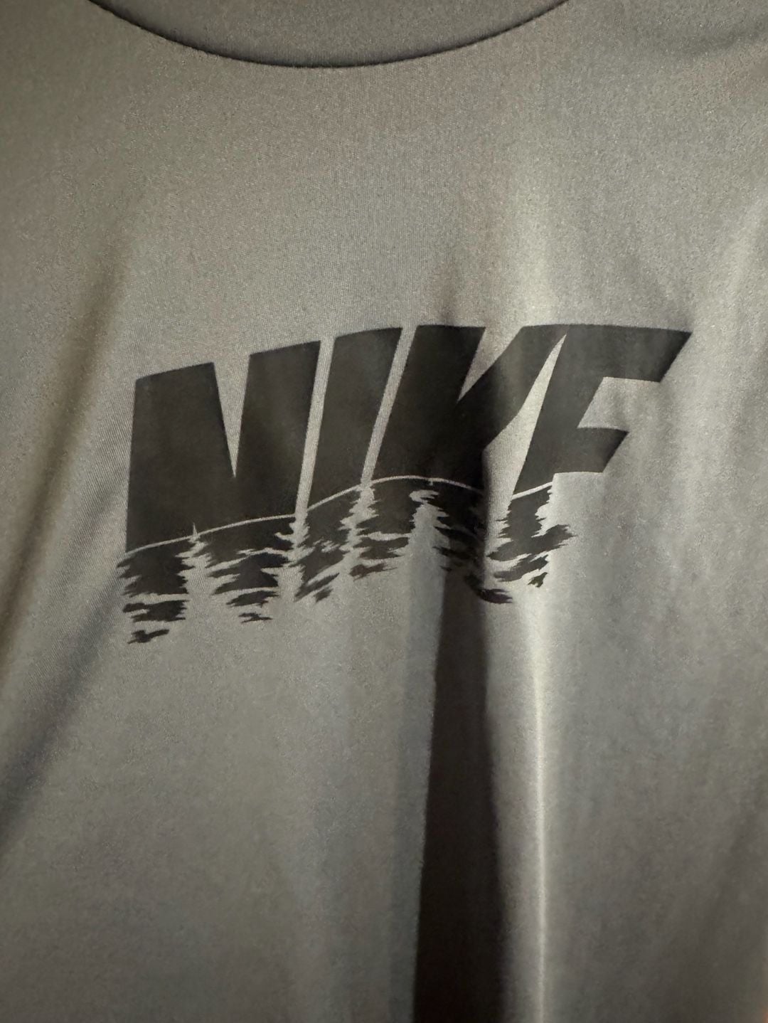 Nike Swim Short Sleeve Rash Guard Size L Gray Graphic Logo Dri-FIT 3