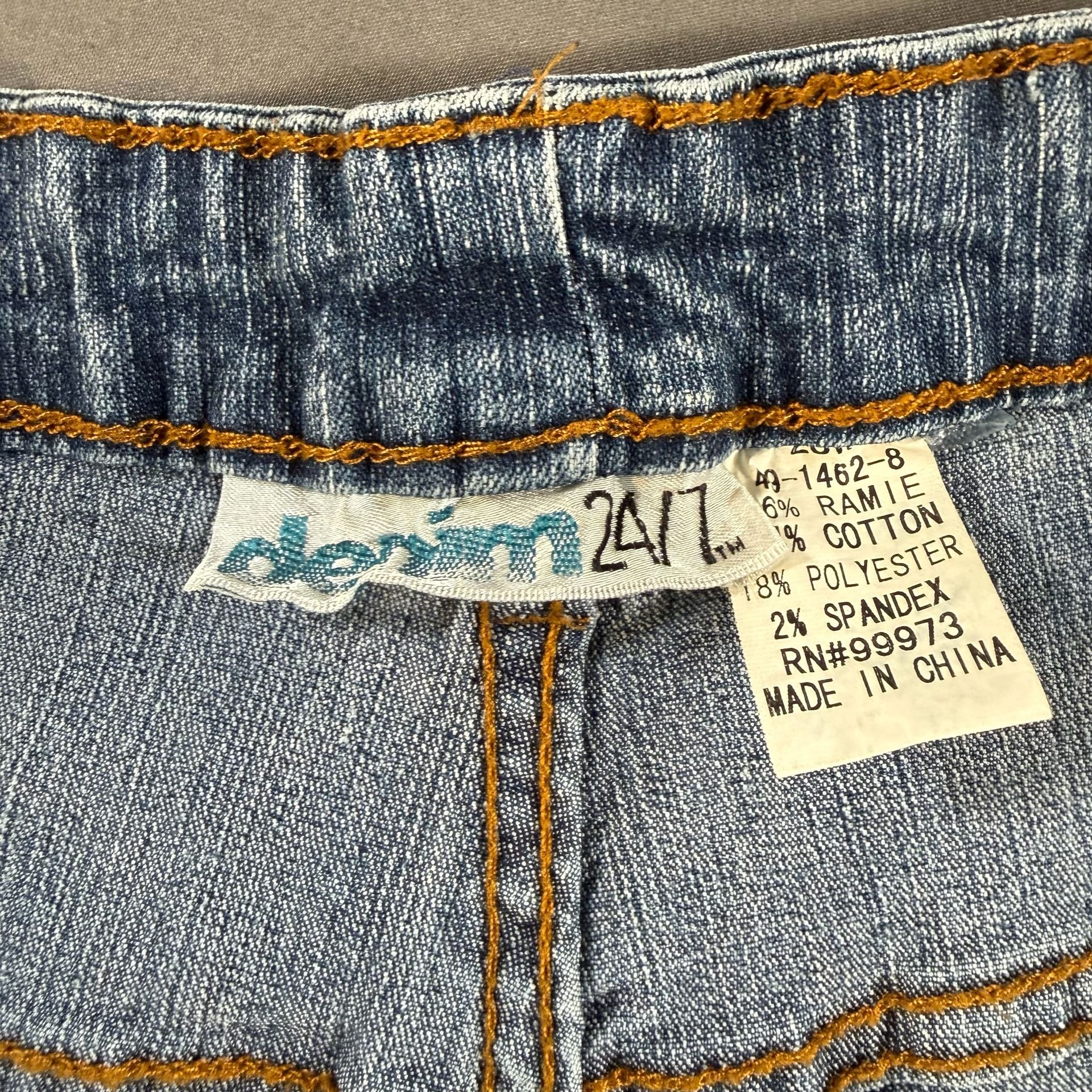 Denim 24/7 Women's Plus Size 22W Beaded Heart Embellished Jeans Y2K
6