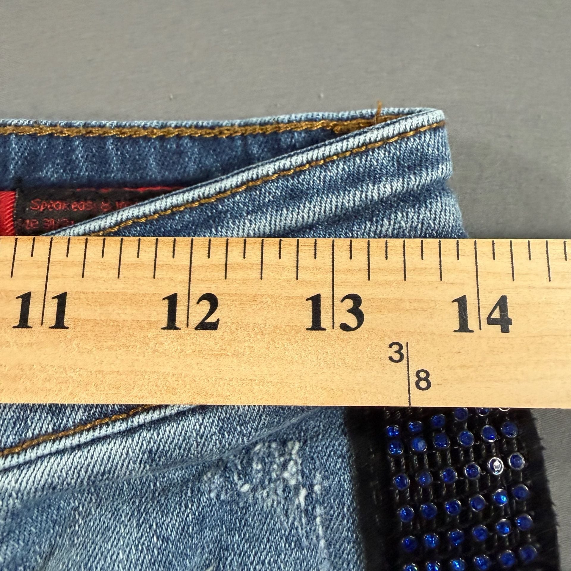 Smugglers Moon W30 L31 Distressed Jeans Rhinestone Side Stripe Skull Y2K
3
