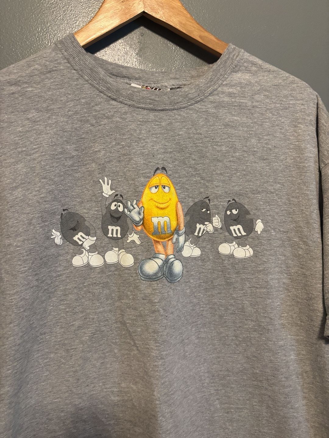 M&M's World Graphic T-Shirt XX-Large Gray Character Graphic Tee 3