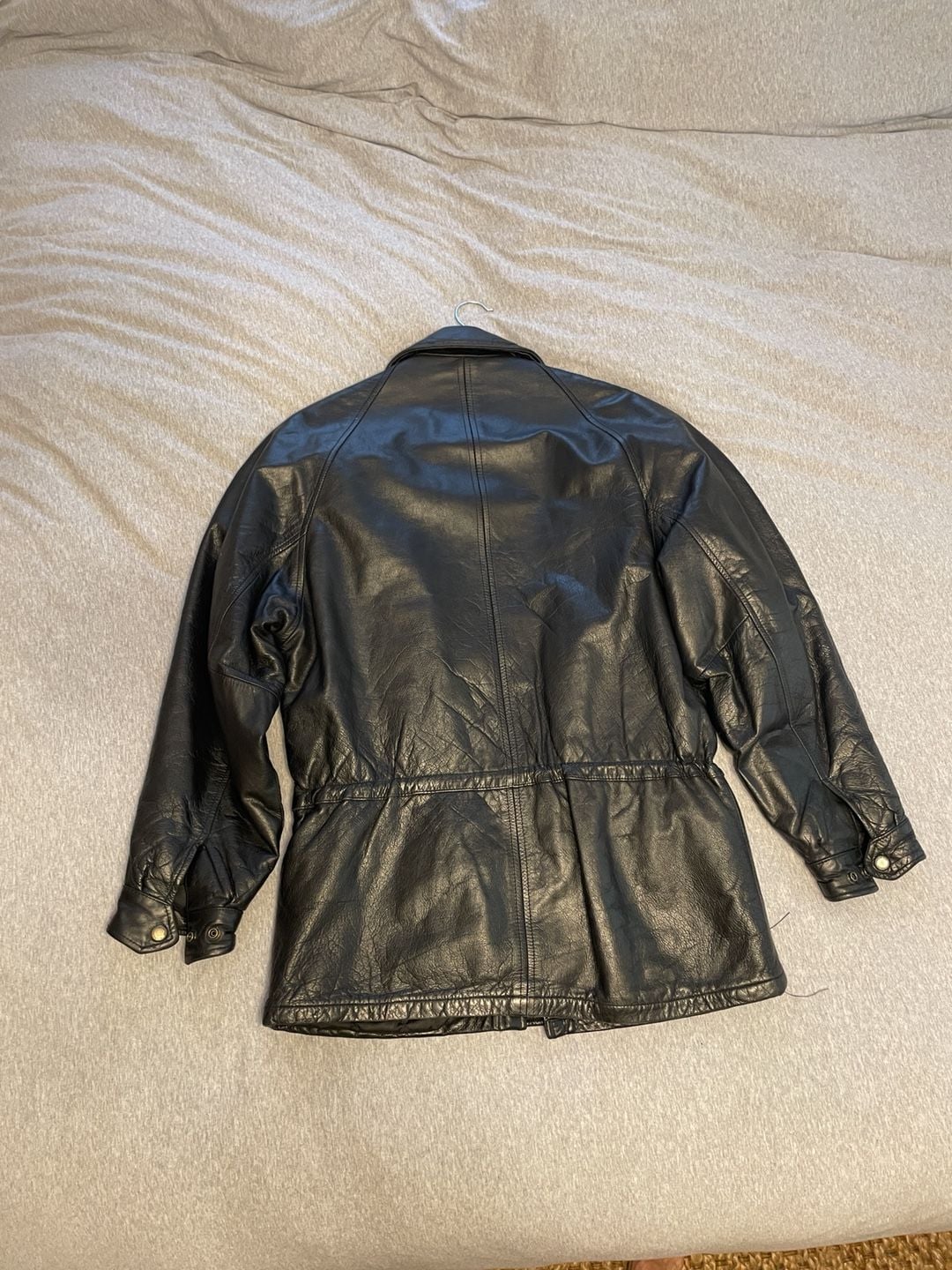 London Fog Genuine Leather Jacket Size S Black Quilted Lined Vintage
80’s
90’s 9