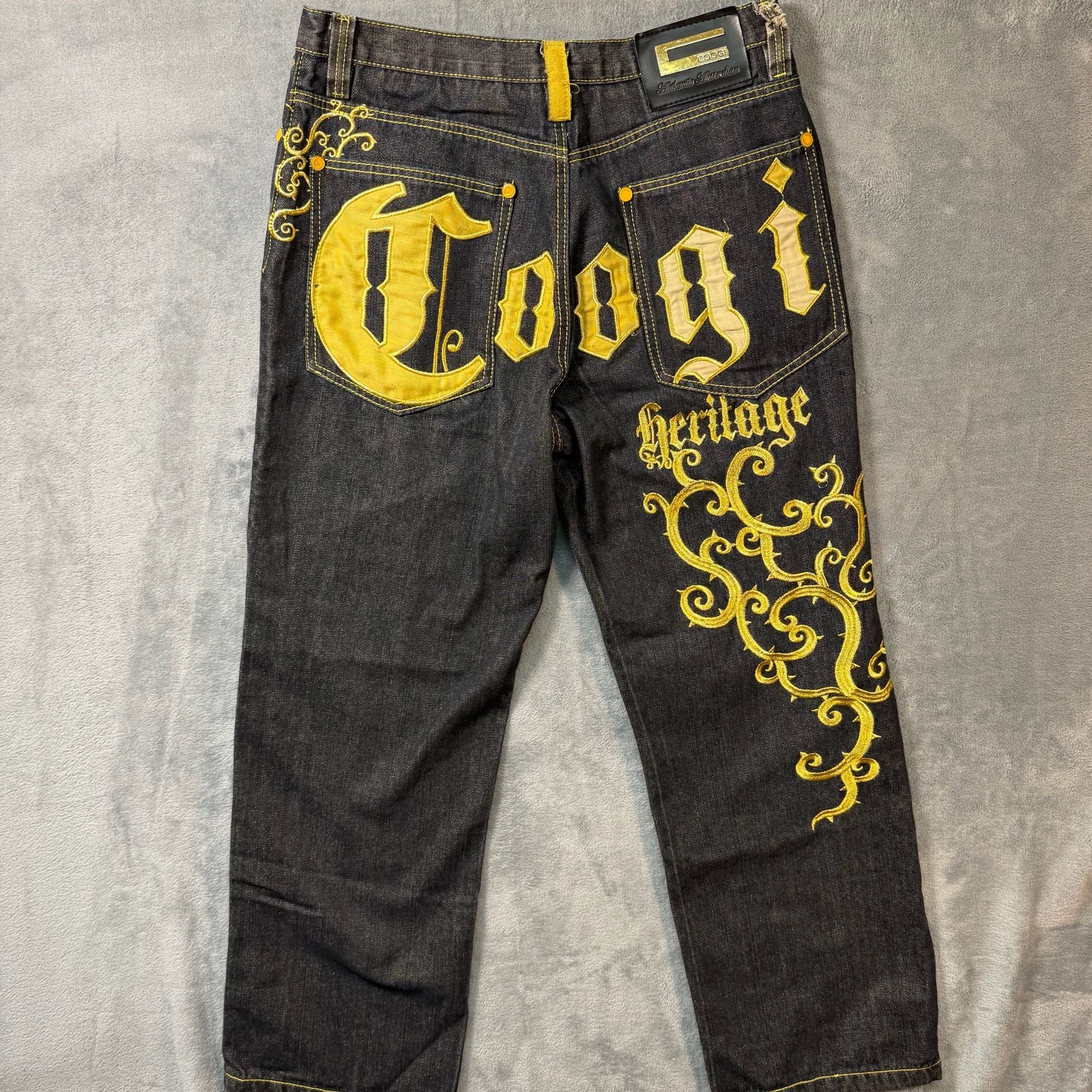 Vintage COOGI Heritage Baggy Denim Jeans Black Gold Embroidered W34 Y2K Rap 3