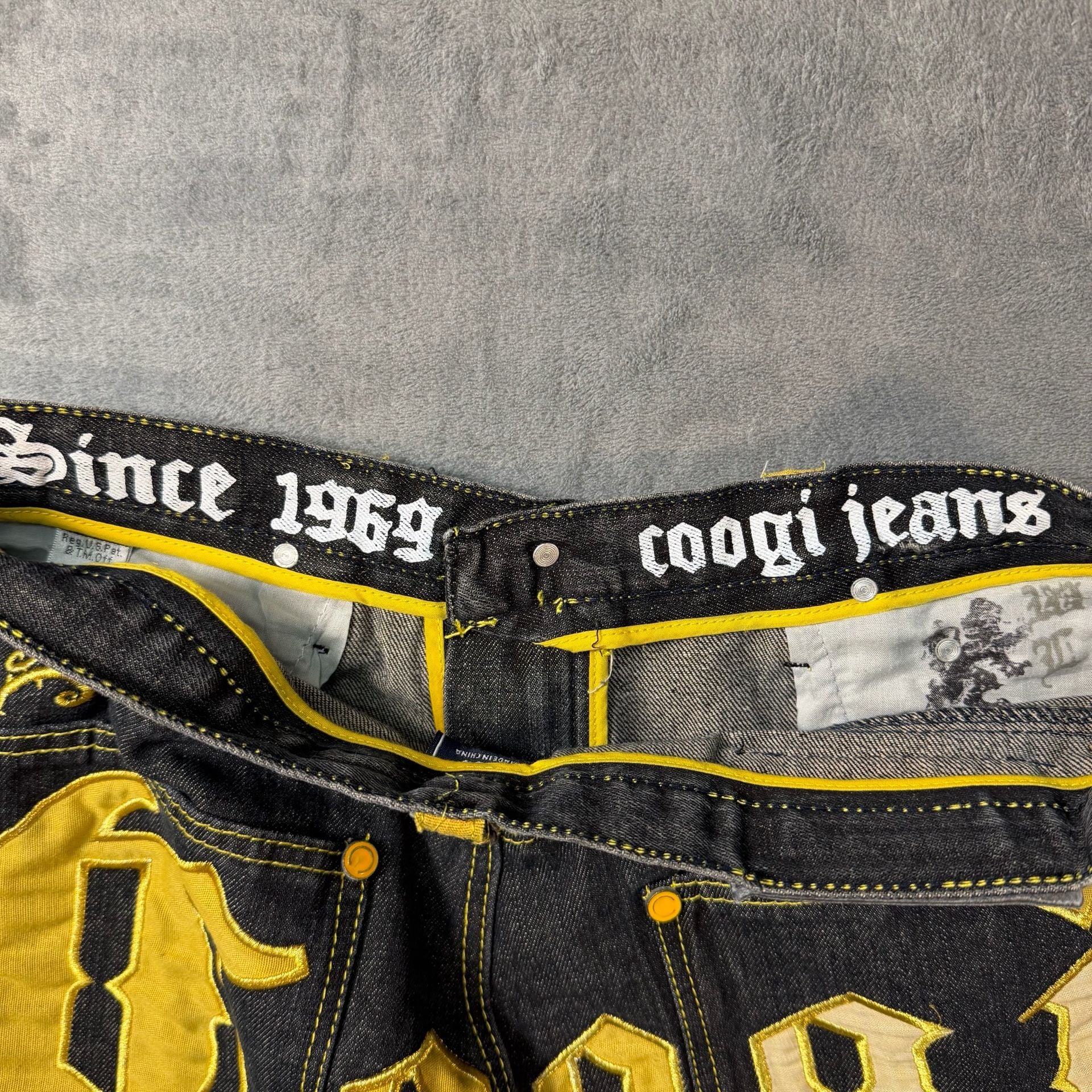 Vintage COOGI Heritage Baggy Denim Jeans Black Gold Embroidered W34 Y2K Rap 14