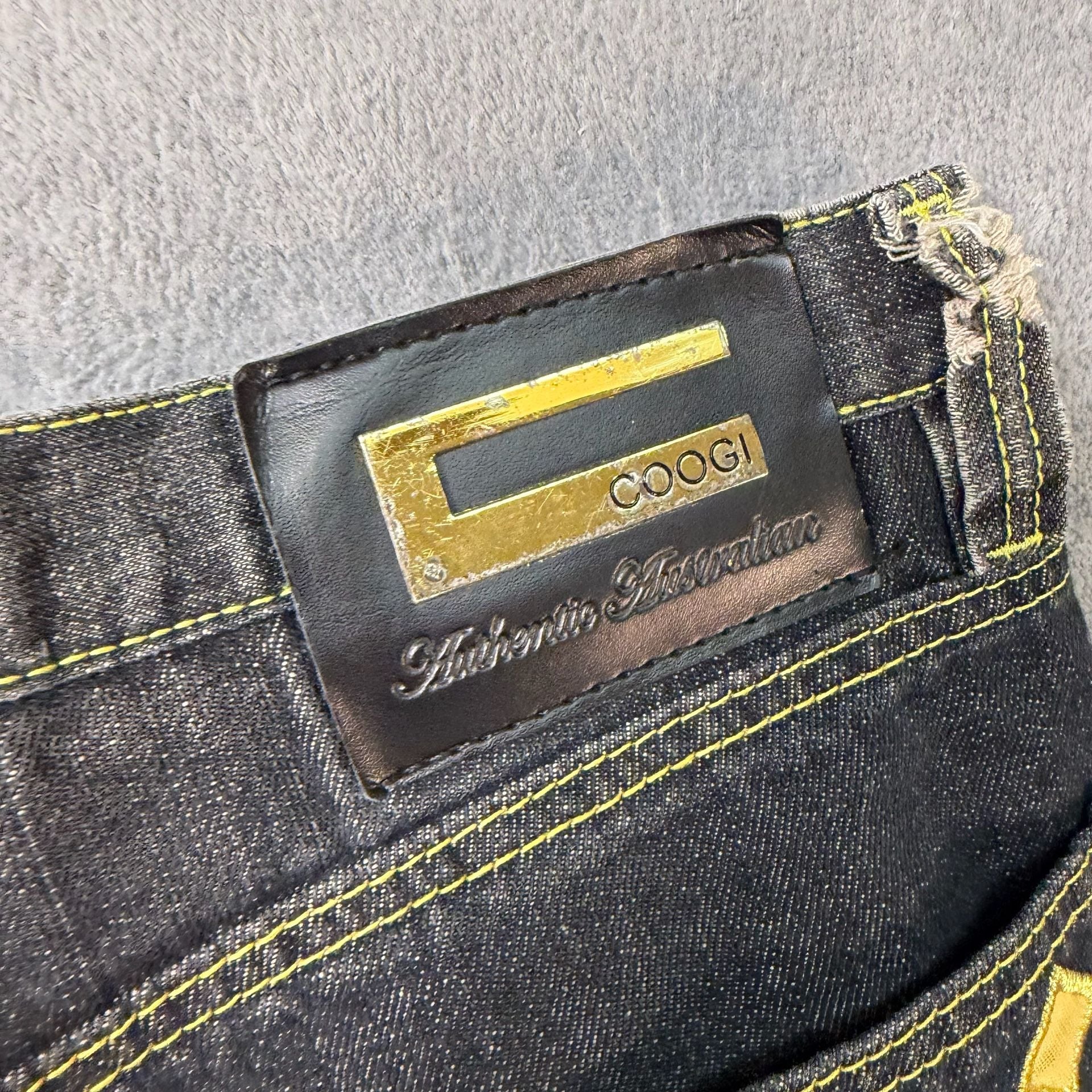 Vintage COOGI Heritage Baggy Denim Jeans Black Gold Embroidered W34 Y2K Rap 15