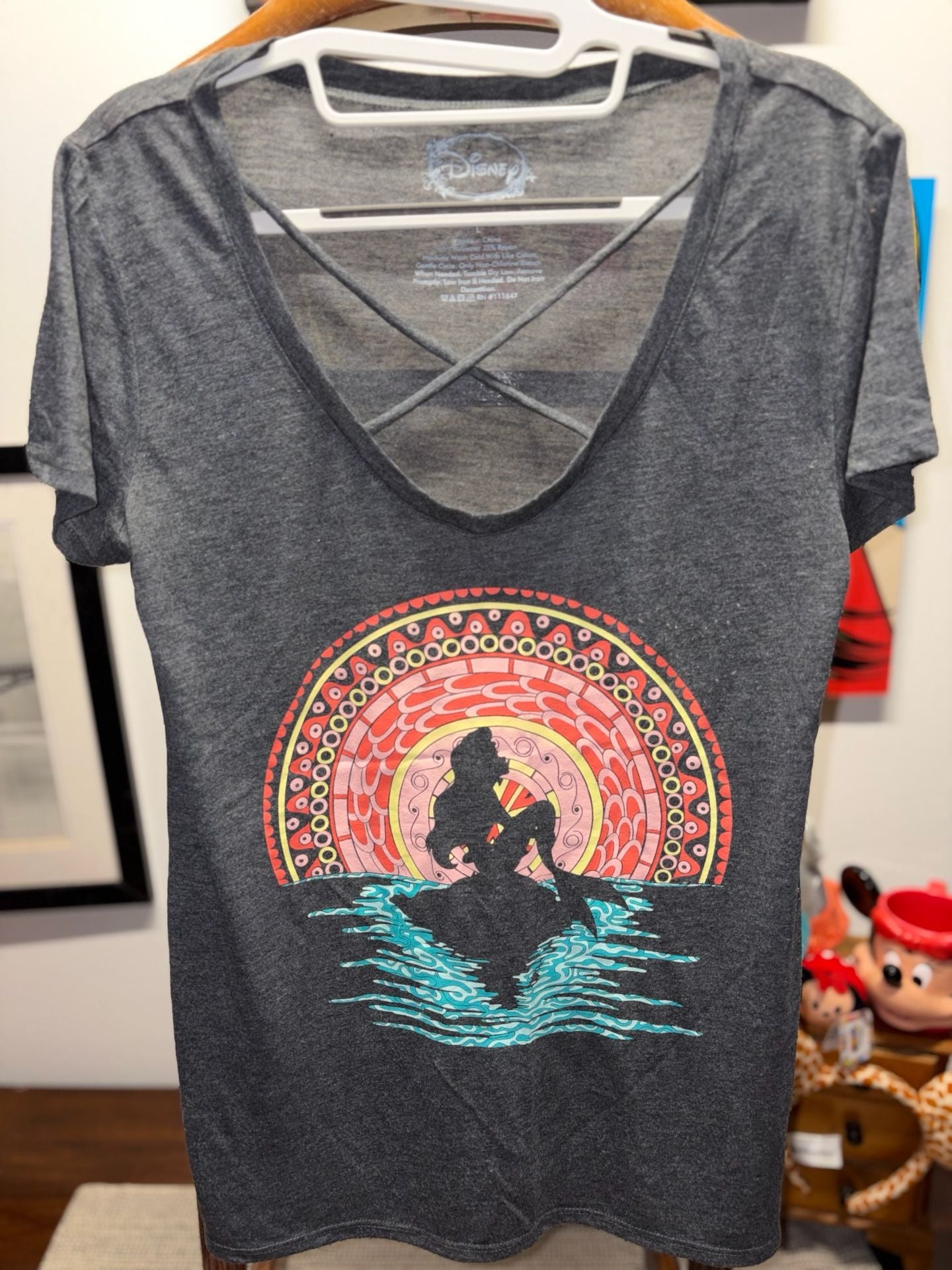 Disney The Little Mermaid Ariel Graphic T-Shirt Size L Gray 3