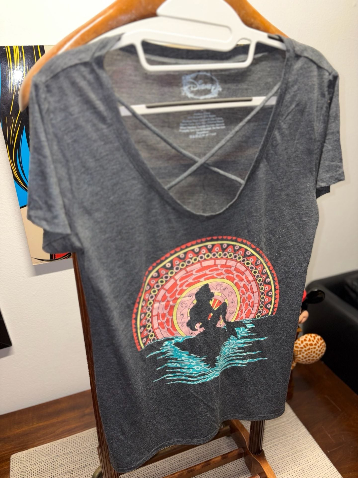 Disney The Little Mermaid Ariel Graphic T-Shirt Size L Gray 5