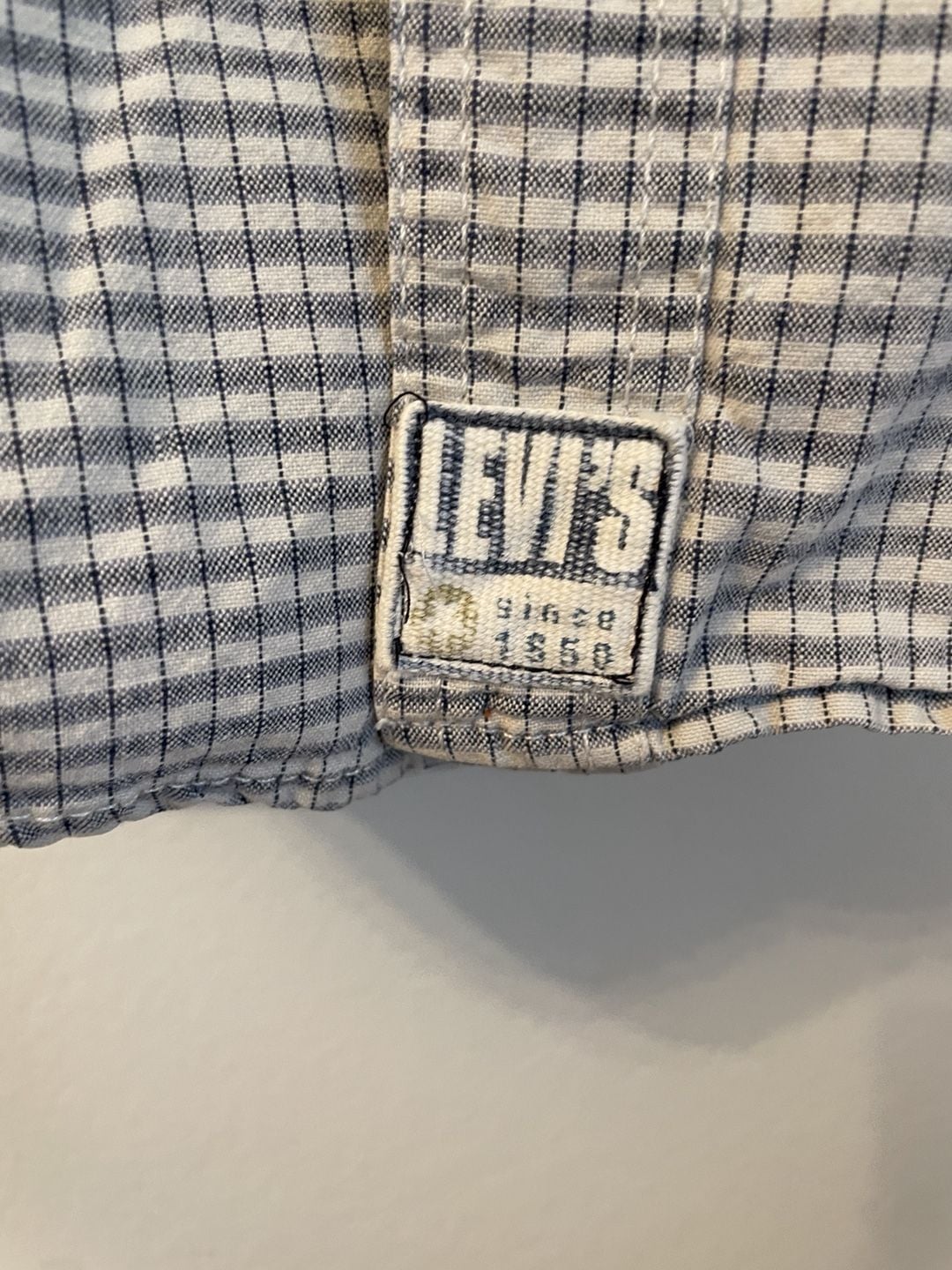 Levi's Plaid Button Down Shirt Size XL Gray Long Sleeve Band Collar
Western 4