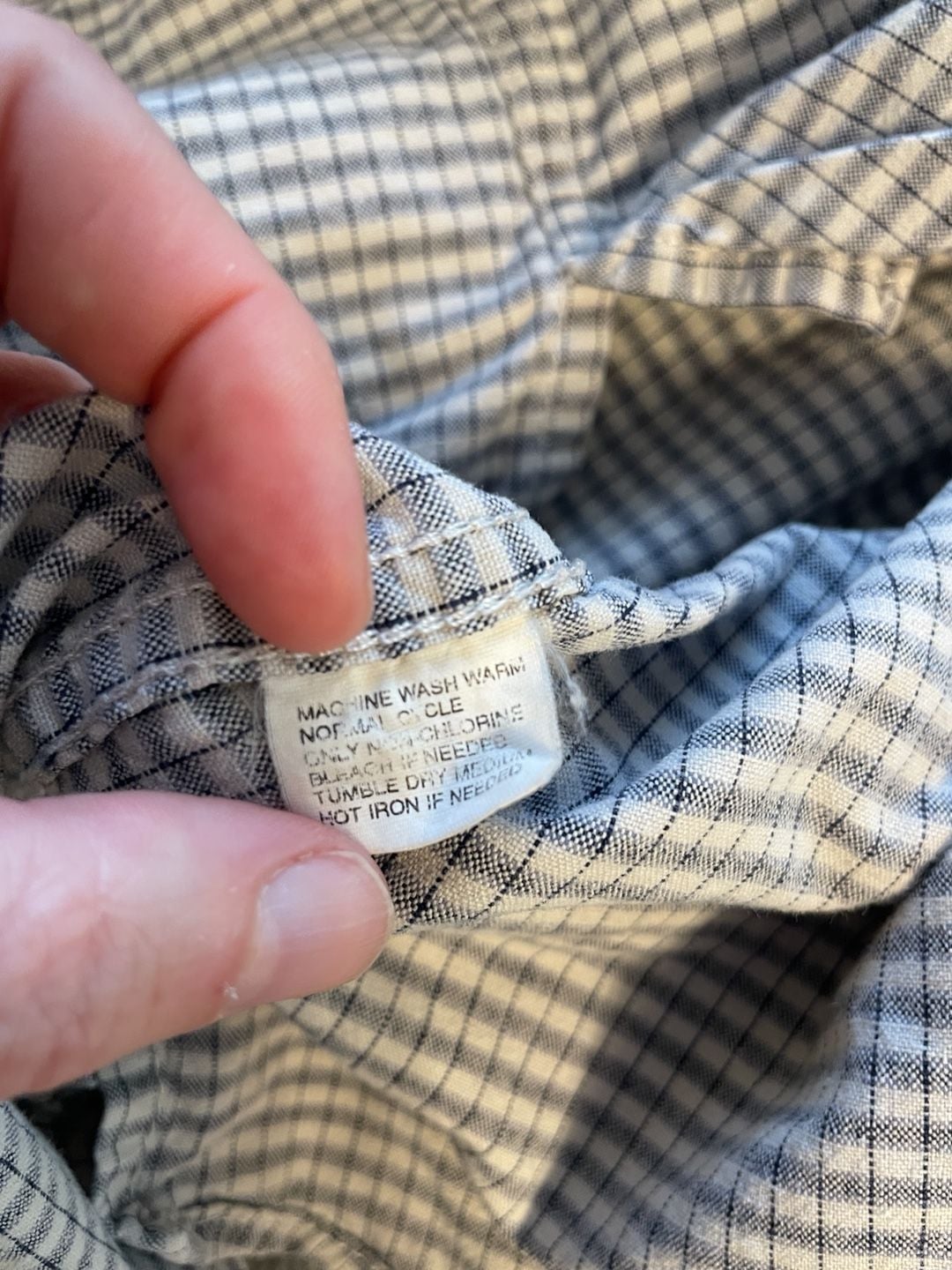 Levi's Plaid Button Down Shirt Size XL Gray Long Sleeve Band Collar
Western 7