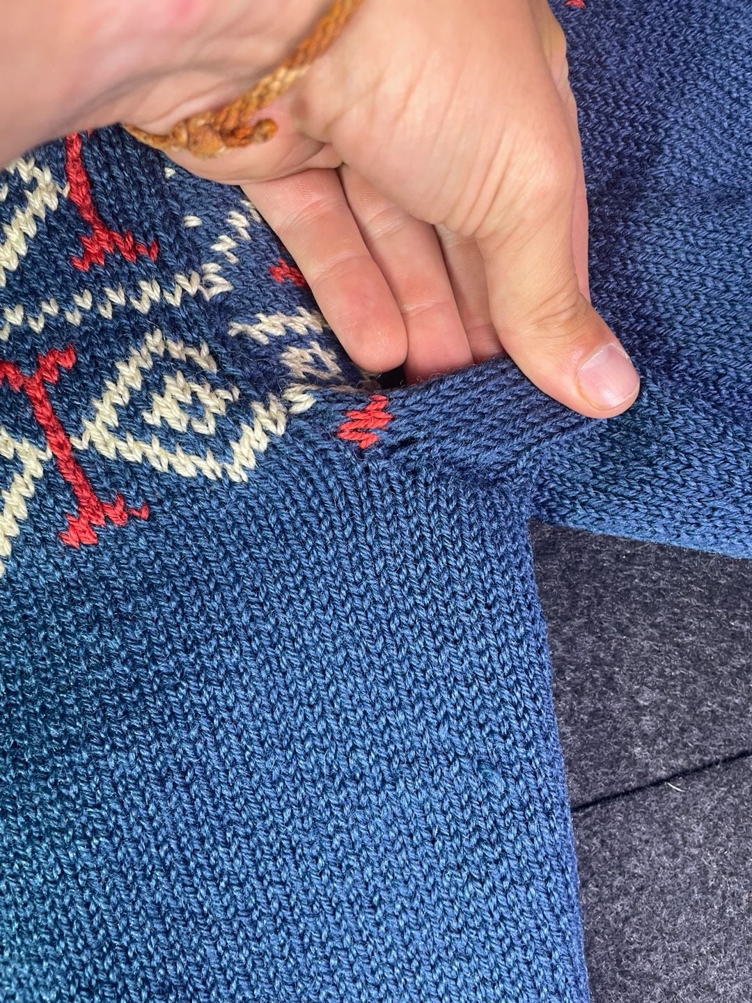 Husfliden Bergen Vintage Handknitted Norwegian Wool Sweater Blue 14