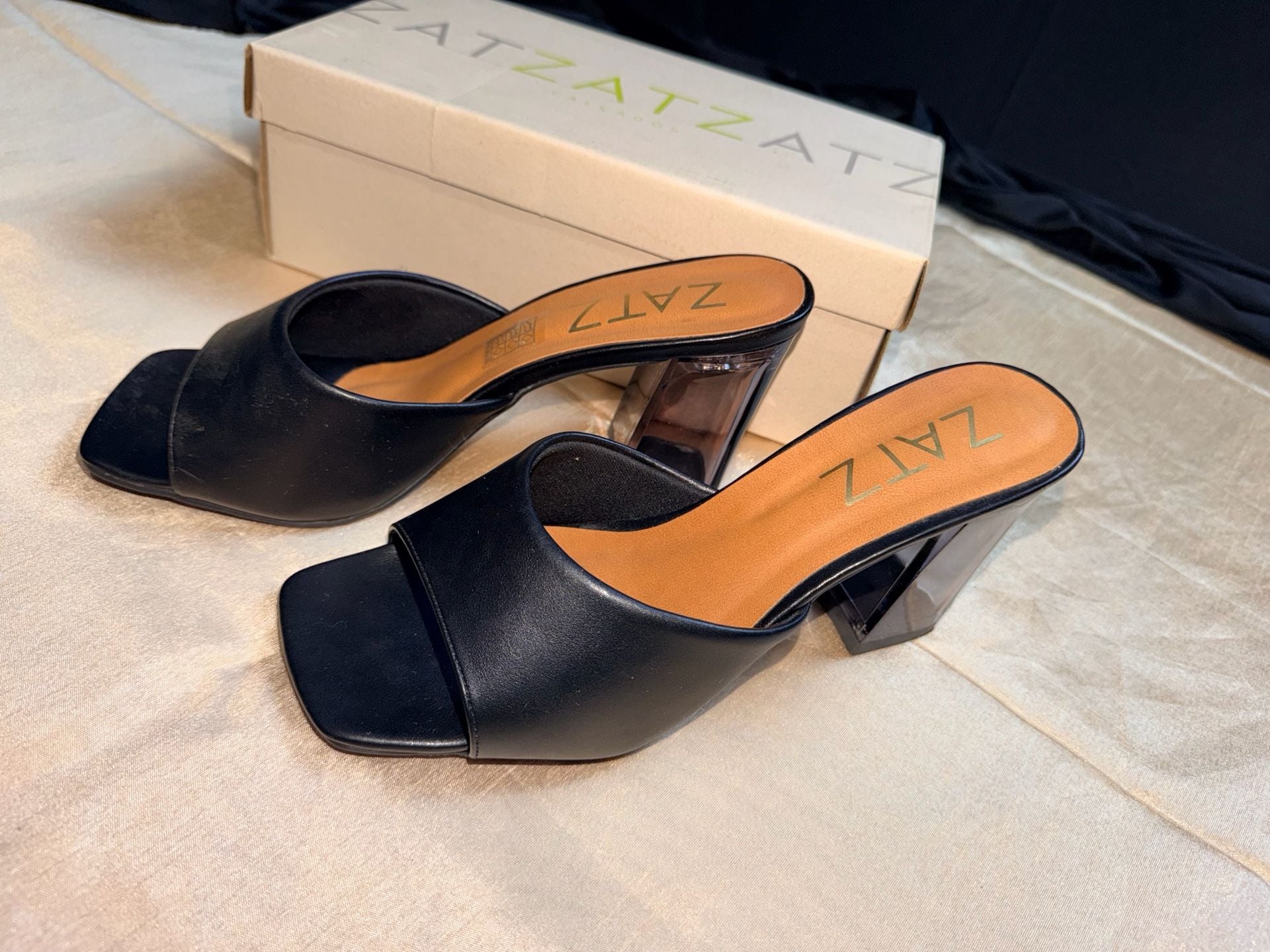Zatz Black Heels Sandals 9