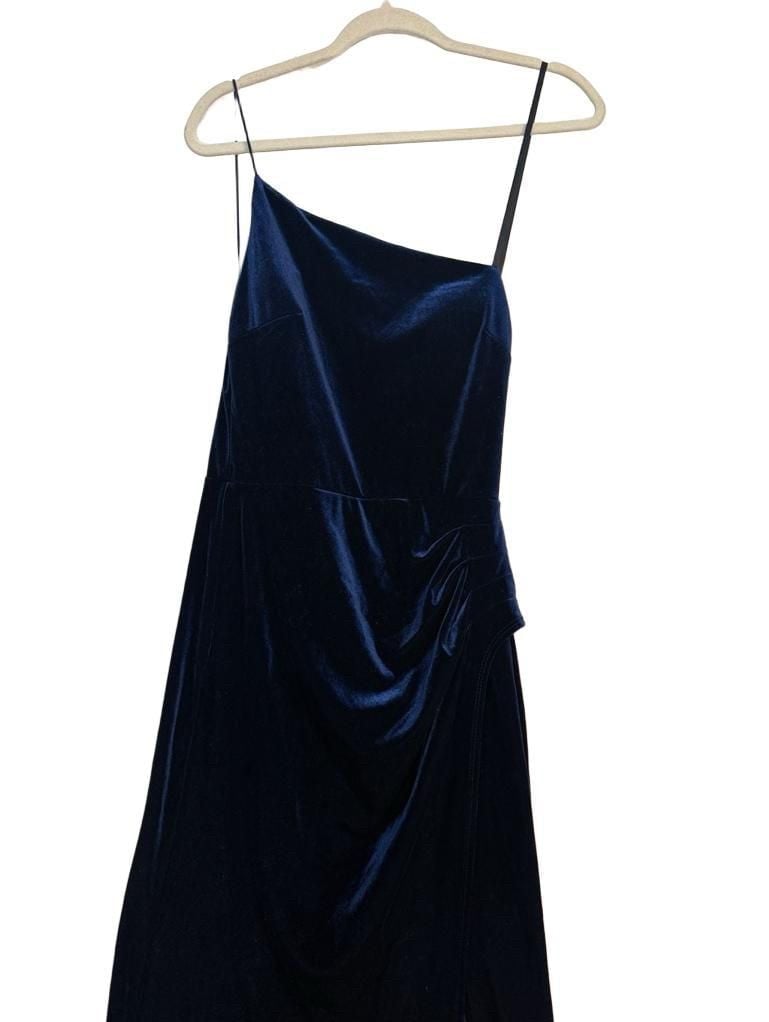 Dark Academia One Shoulder Thigh Split Velvet Gown 2