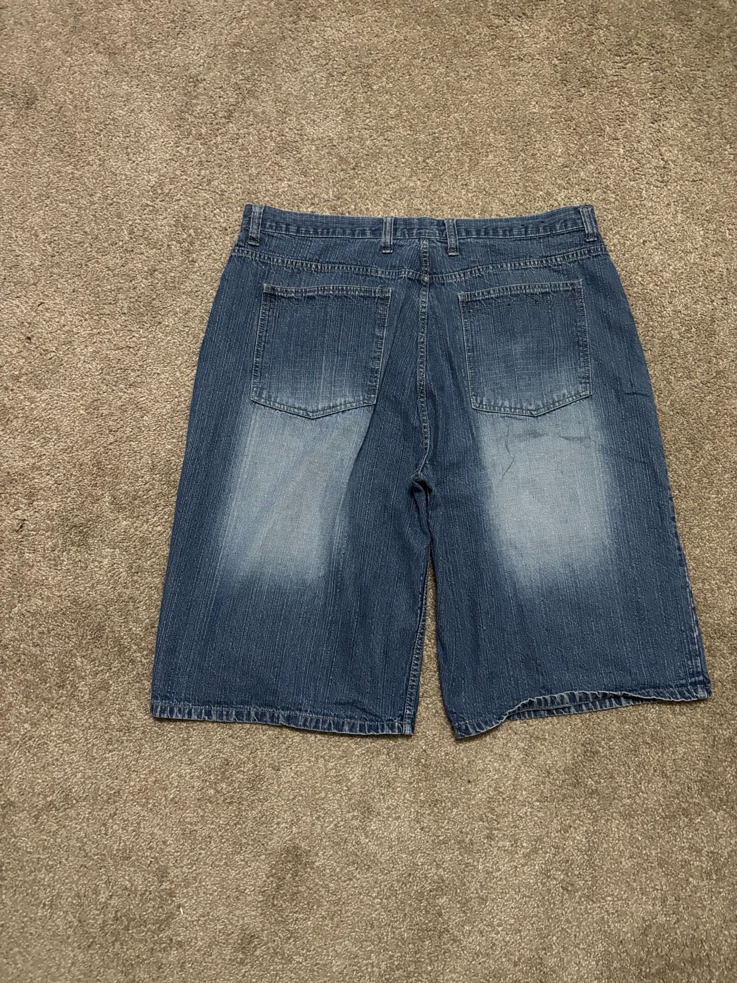 Early 2000s Baggy Y2K Trust Jeans Denim Shorts Size 44 Blue Distressed Jorts 3