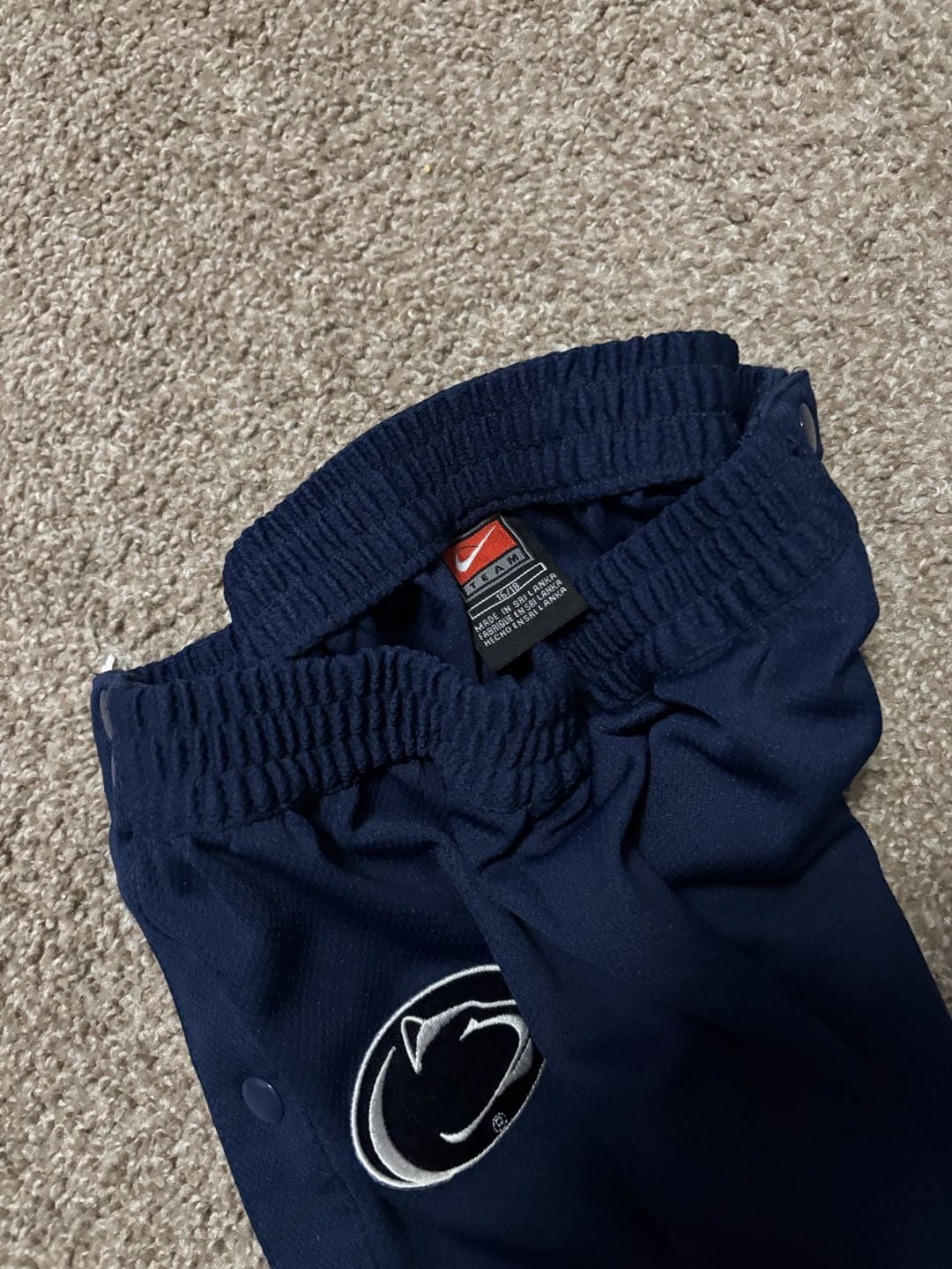 Early 2000s Y2K Nike Penn State Nittany Lions Breakaway Pants Size 16/18 Navy
(fit like adult XS) 6