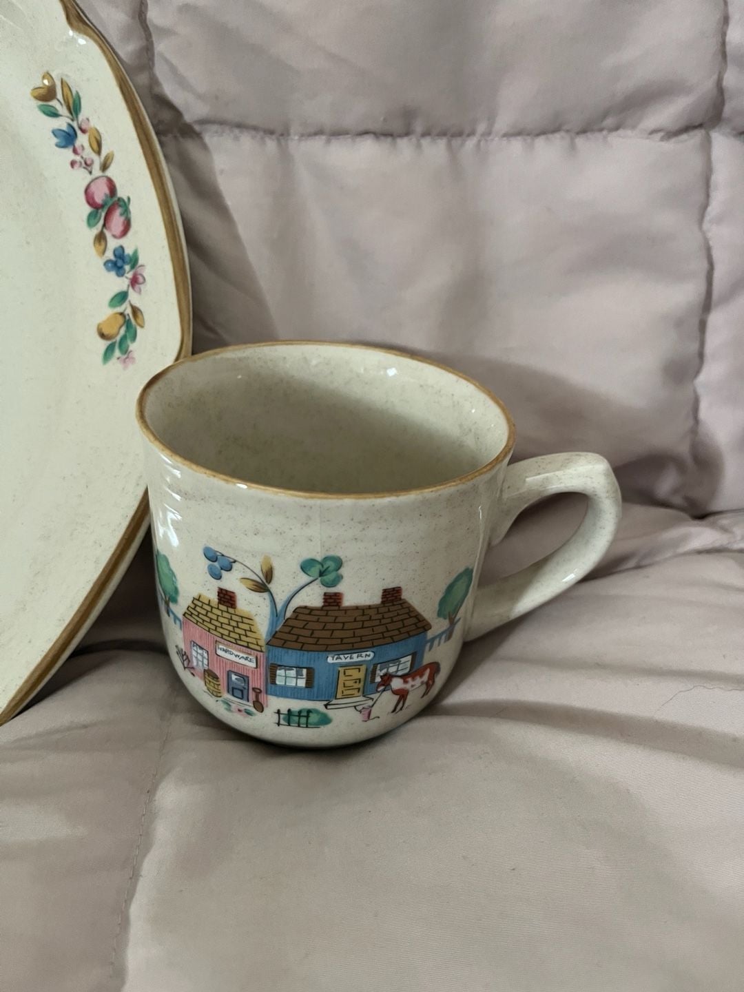 Heartland Dinnerware Plate And Mug 3