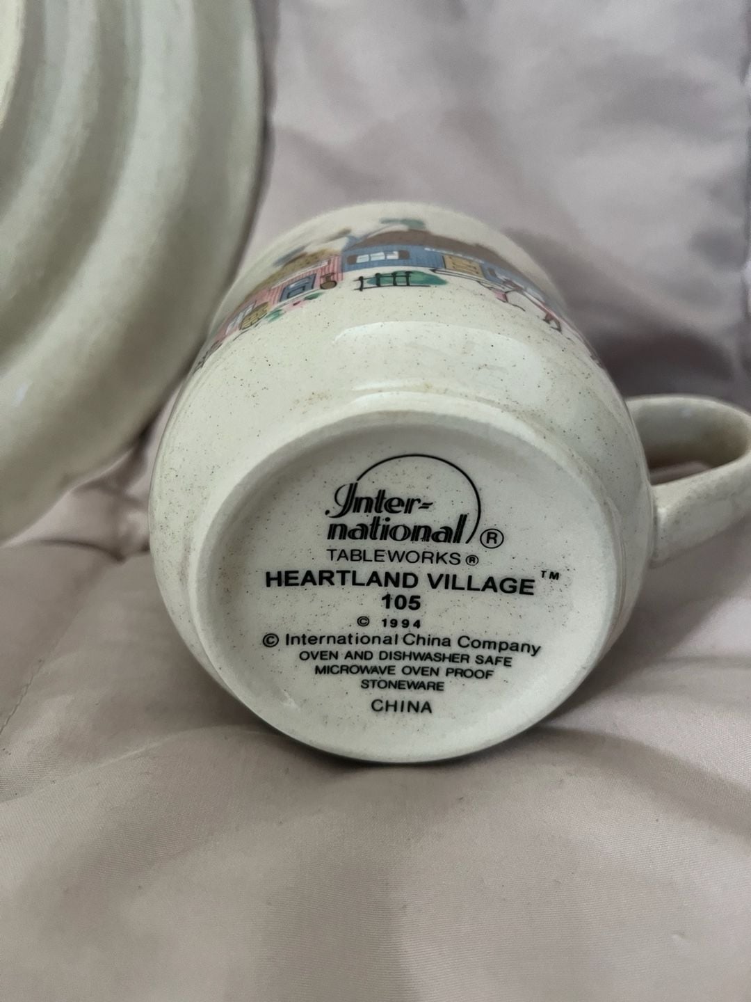 Heartland Dinnerware Plate And Mug 4