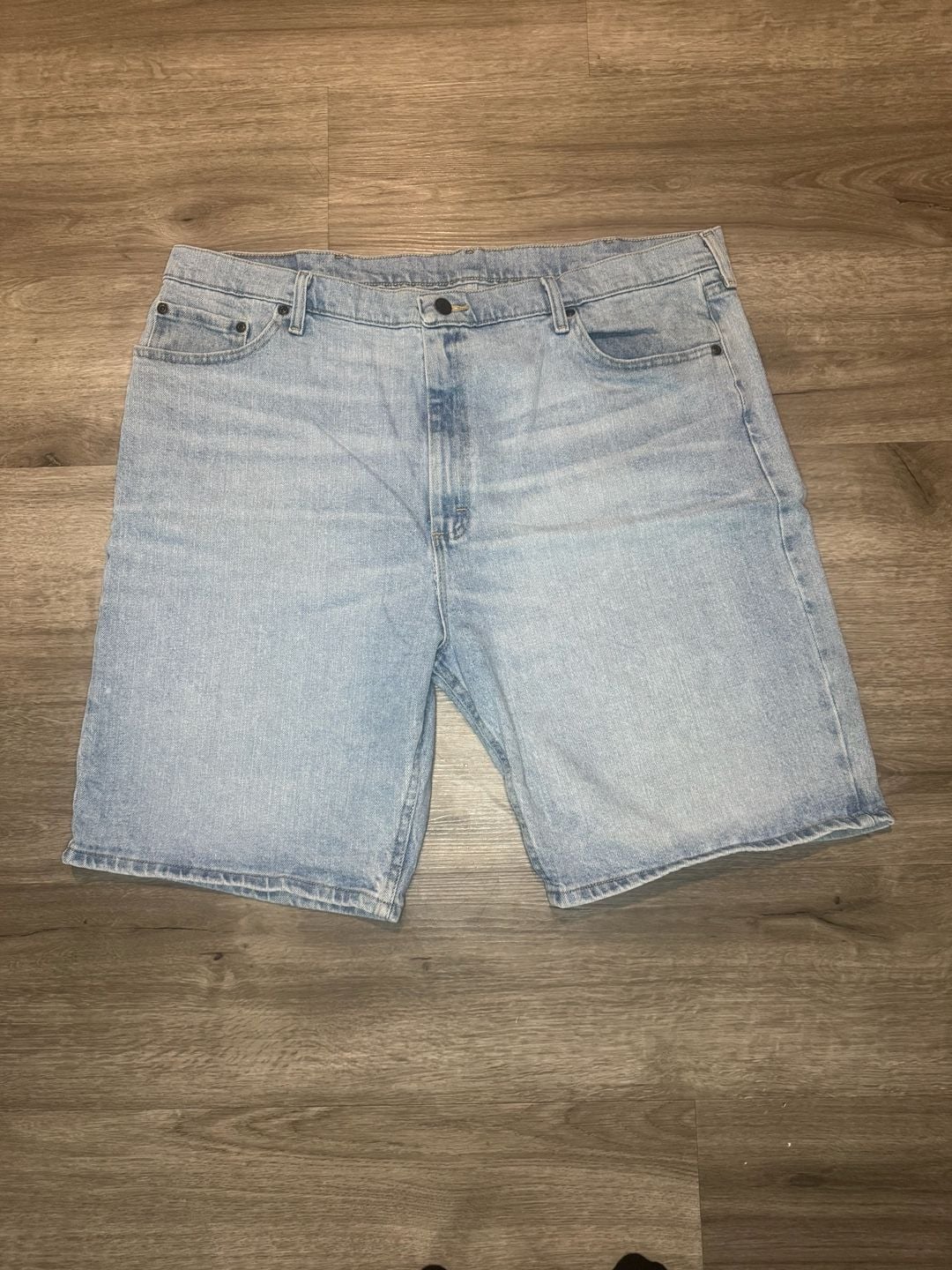 Levi's Denim Shorts Size 44 Light Wash 2