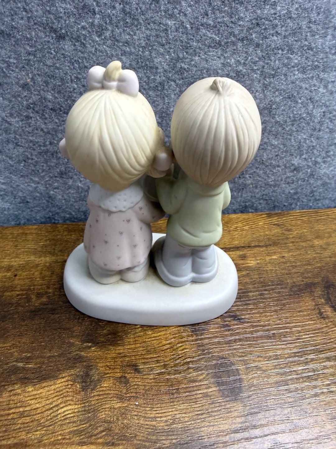 Precious Moments Figurine 10th Anniversary Decade Of Love 3