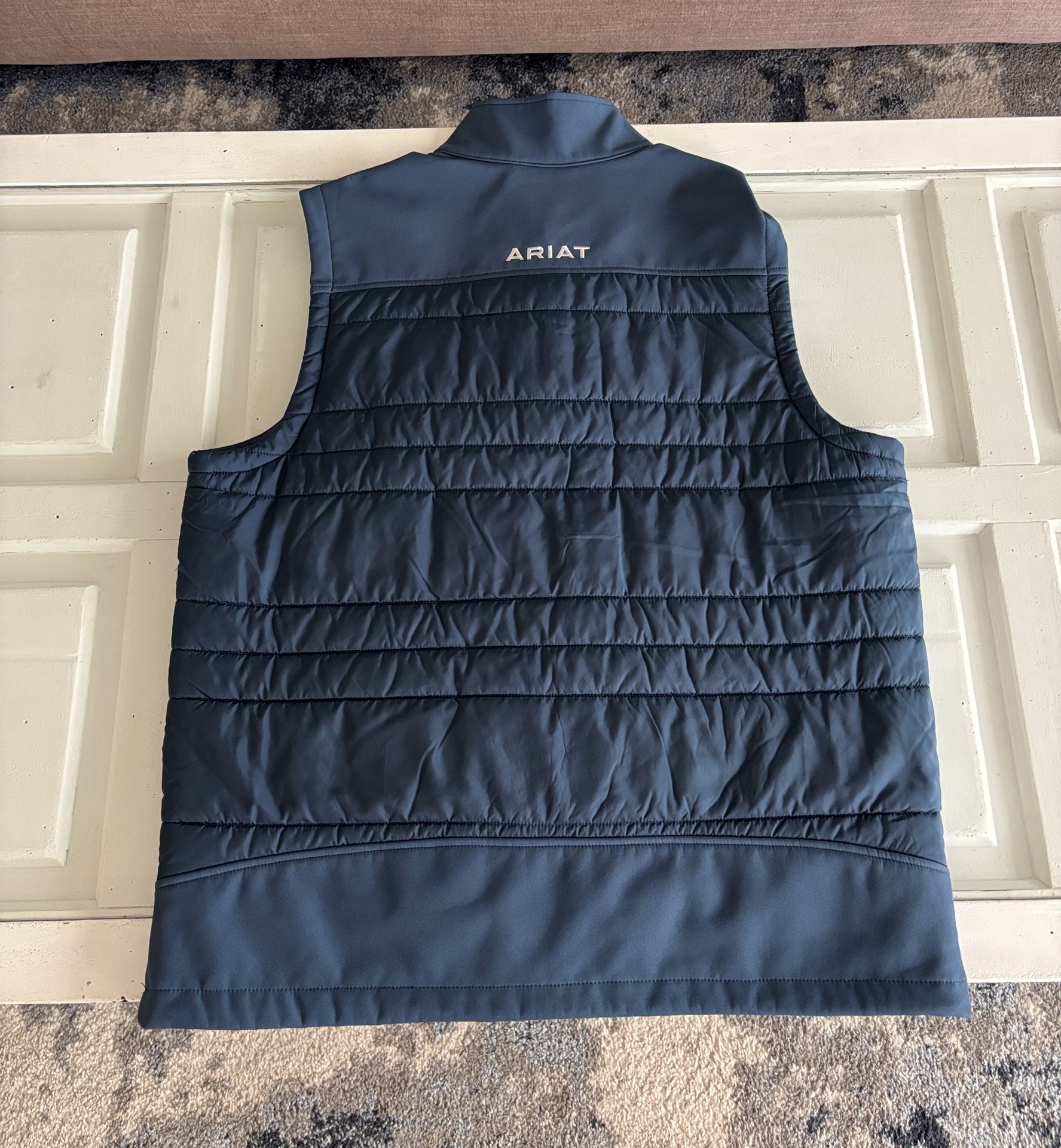 Ariat Vest Size L Navy Blue Full Zip Puffer Softshell 3