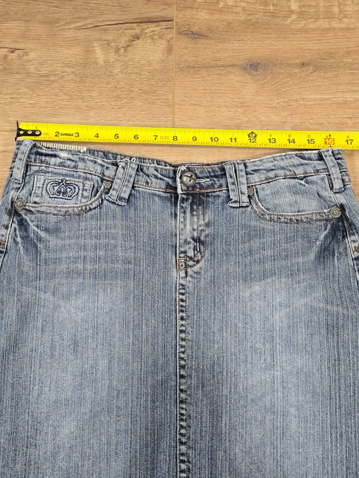 Product thumbnail 5