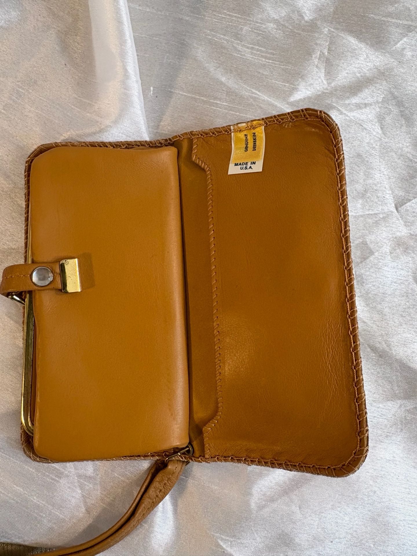 Vintage Tan Leather Wristlet Wallet with Whipstitch Detail 4