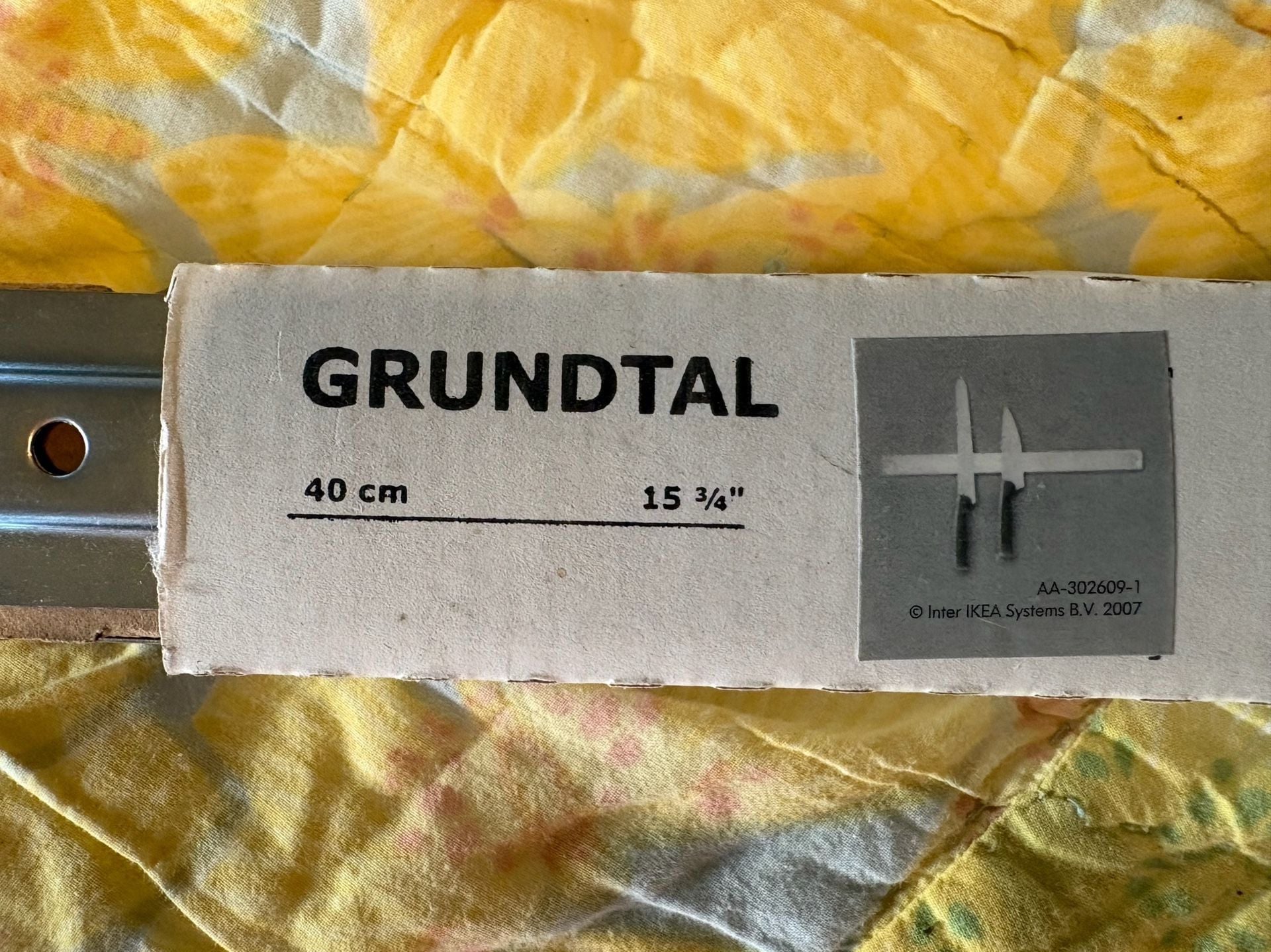 New in Box IKEA Grundtal 15 3/4 Inch Suspension Rail Mounting Bracket 40 cm 2