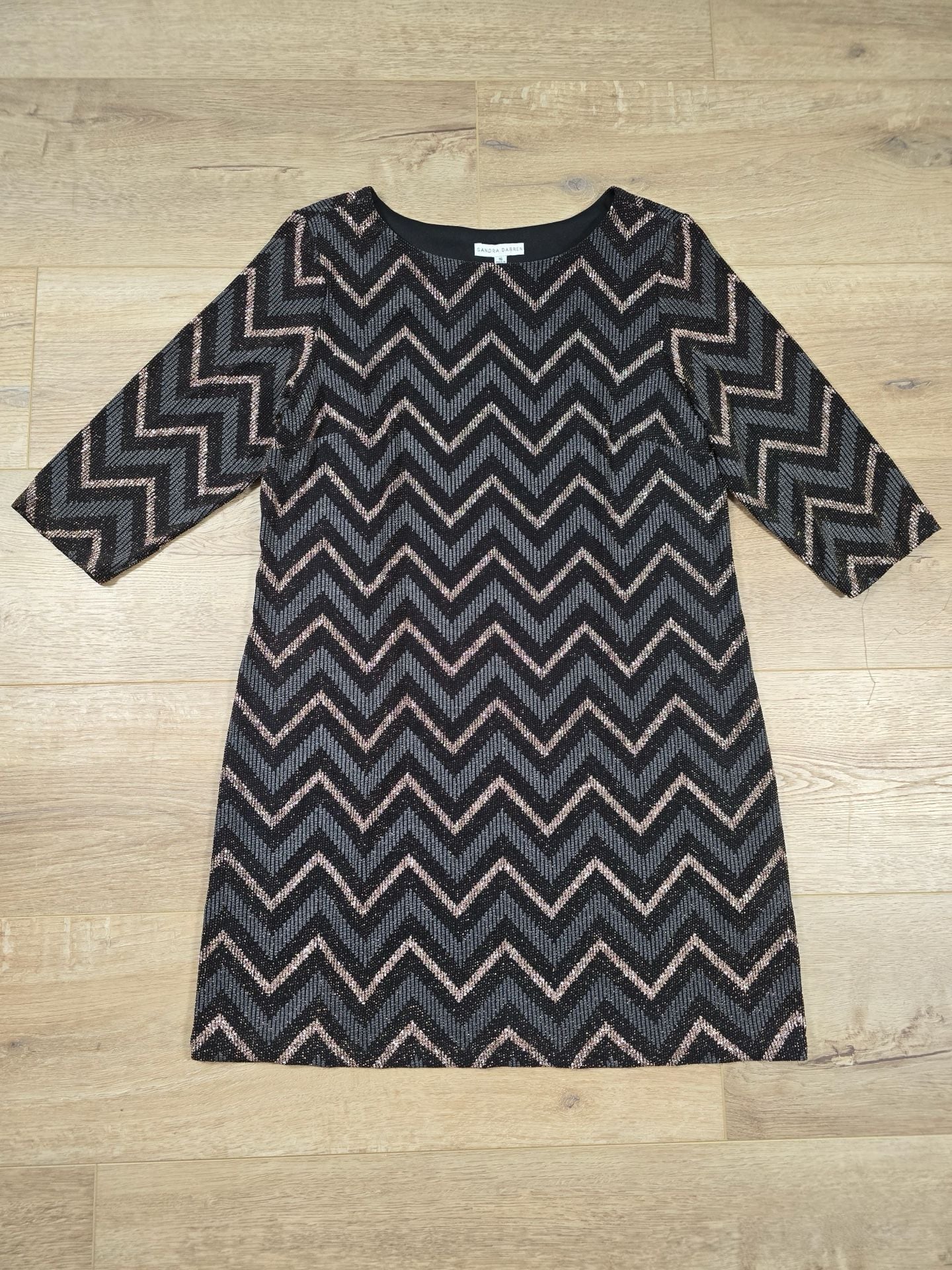 Sandra Darren Metallic Chevron Sheath Dress 3/4 Sleeve Black Size 16 3