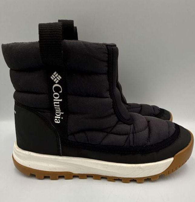 Columbia Snow Boots Black Puffer Winter Faux Fur
Size 4
#902 2