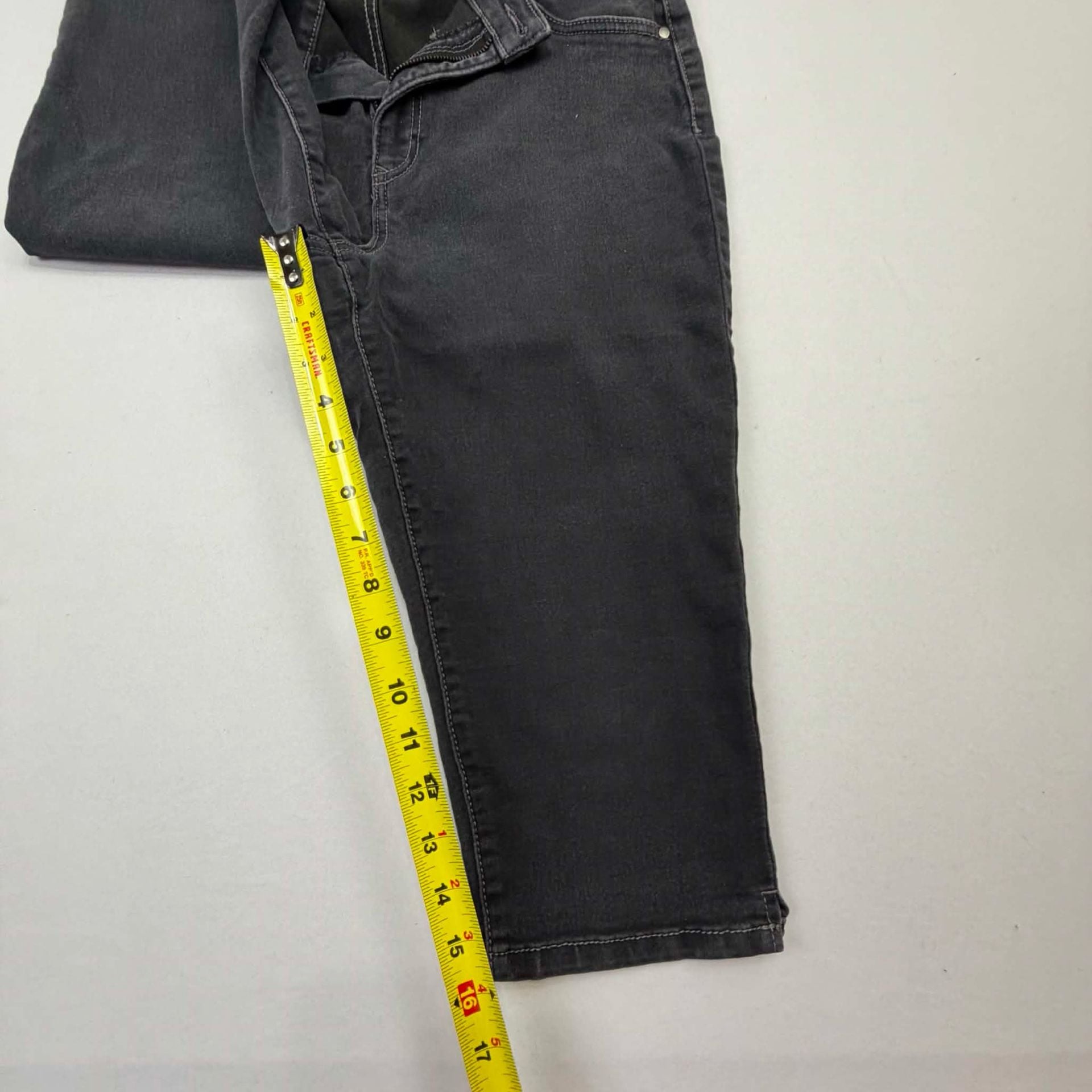 d.jeans Black Denim Crop Pants Size 14 5