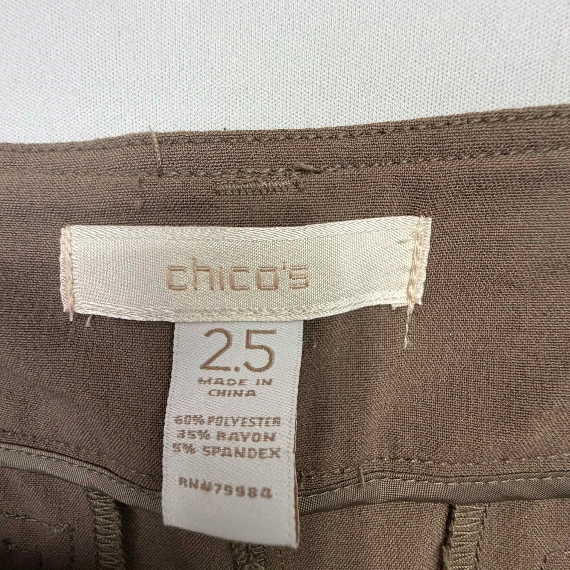Chico's Cargo Pants Size 2.5 Brown Utility Zip Pocket Travel 3