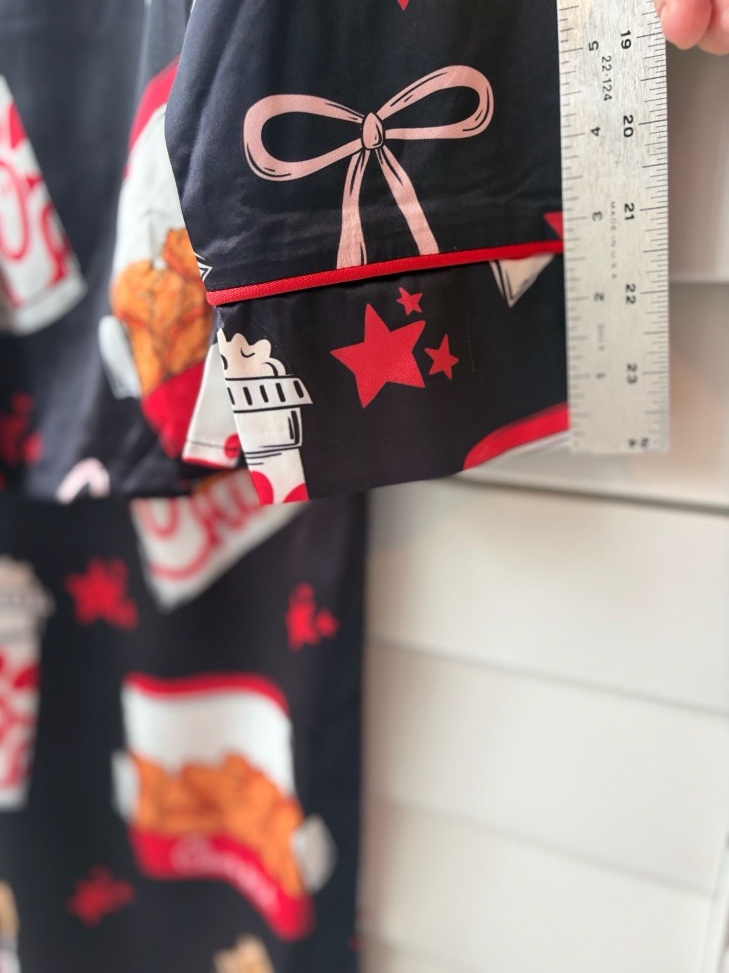 Chick-fil-A Satin Pajama Set Black Novelty Food Print Christmas White Elephant 4