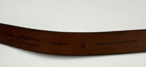 Tommy Bahama Woven Leather Belt Brown
Size 38
#905 2