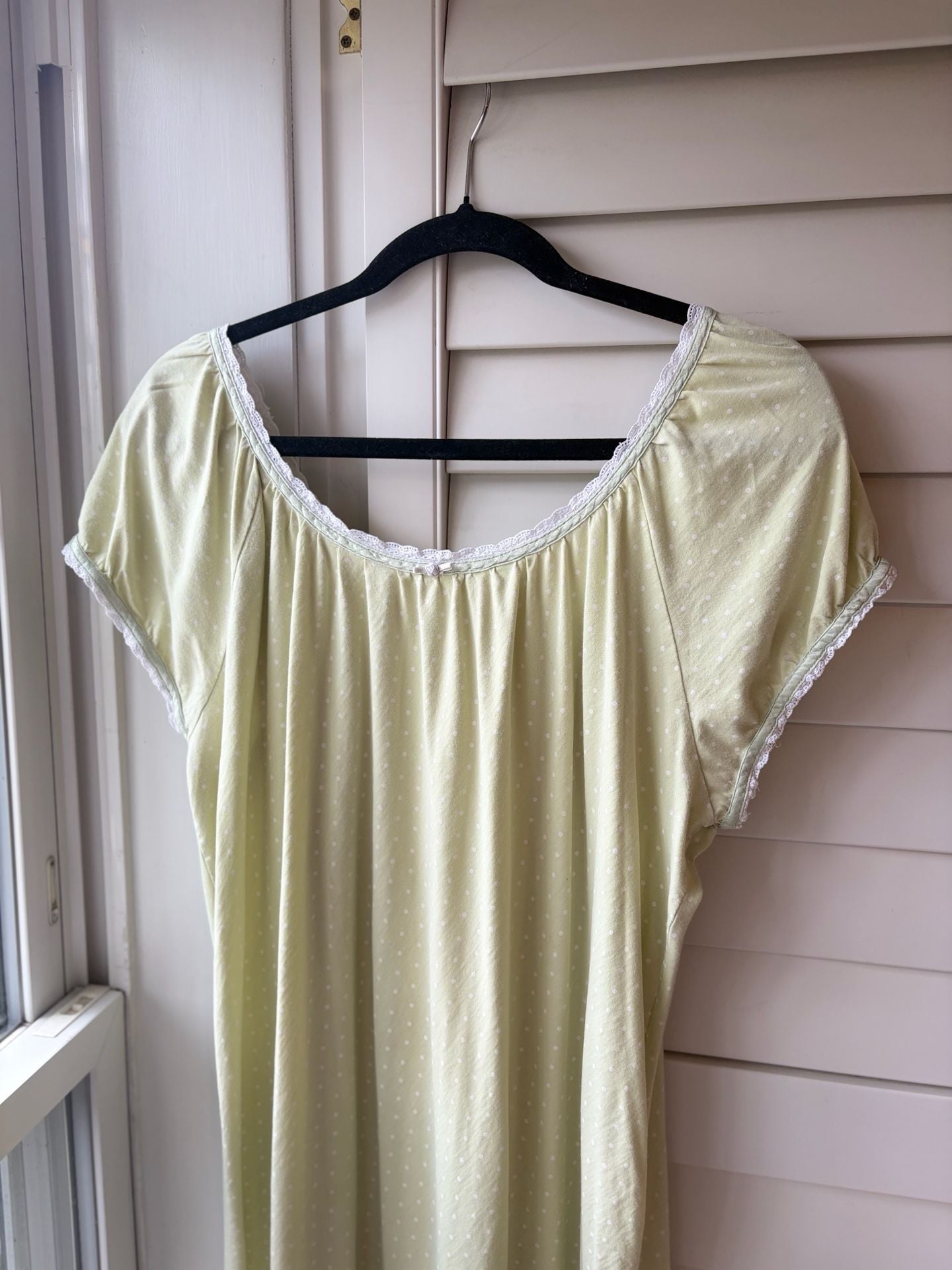 Adorable Delicate Cotton Nightgown Pastel Polka Dot Grandma Cottage 7