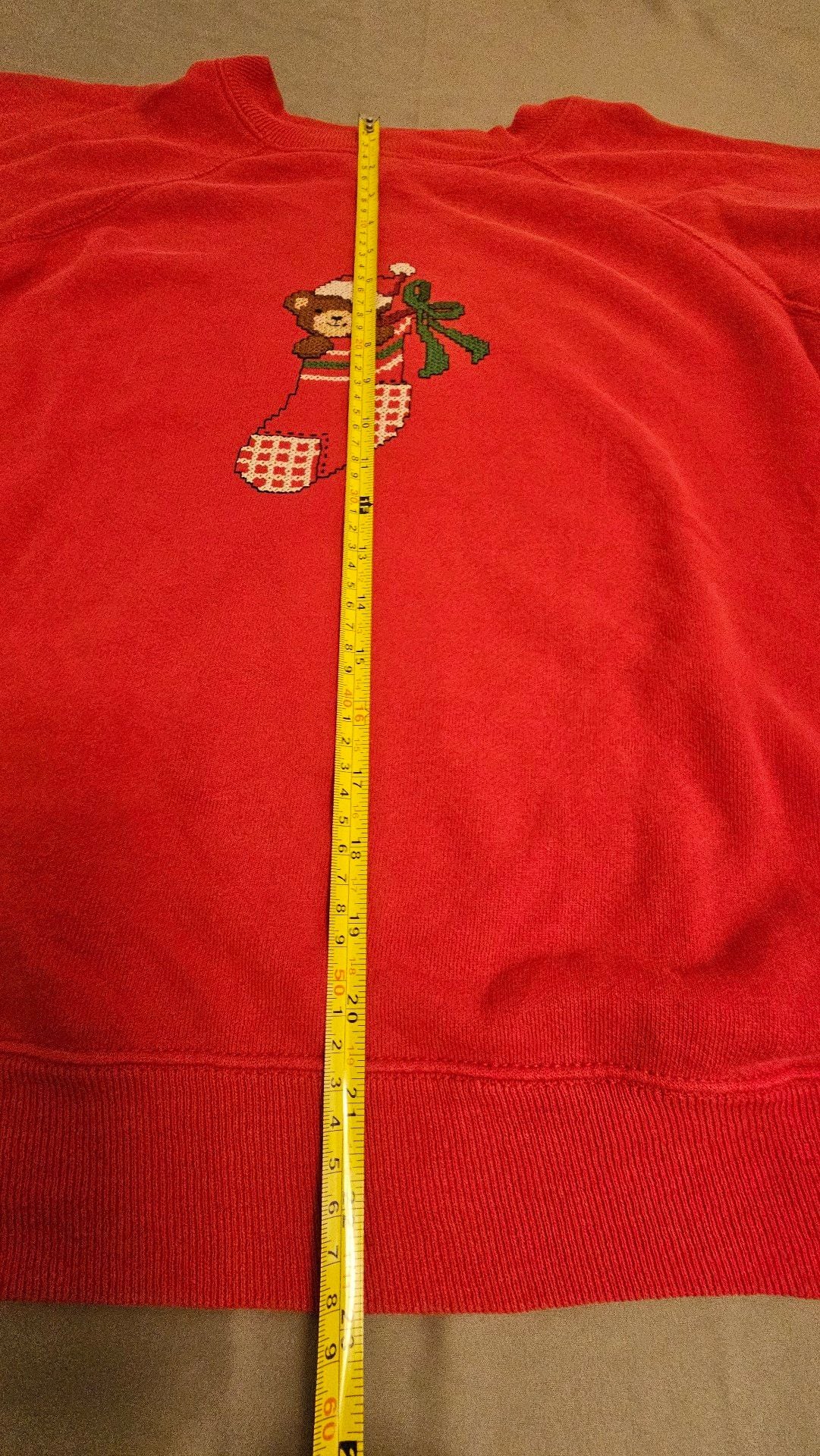 Hanes Her Way Christmas Stocking Bear Sweatshirt Size Large Red Vintage 6