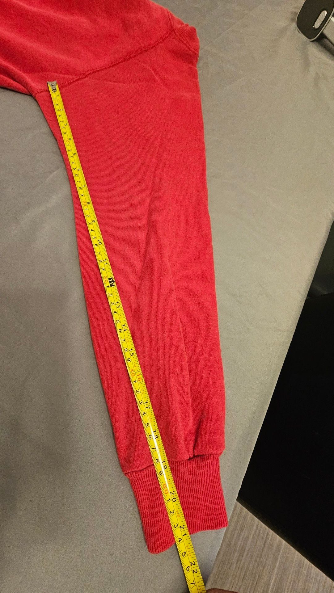 Hanes Her Way Christmas Stocking Bear Sweatshirt Size Large Red Vintage 8