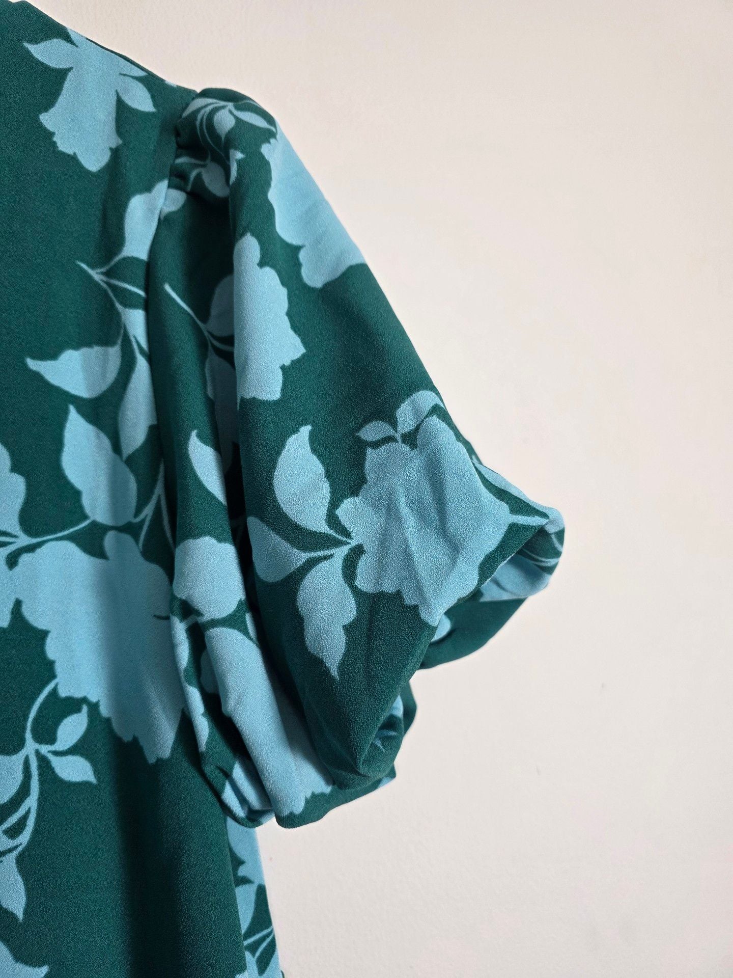 Sugarlips Floral Dress Size M Green Blue Puff Sleeve Midi 3