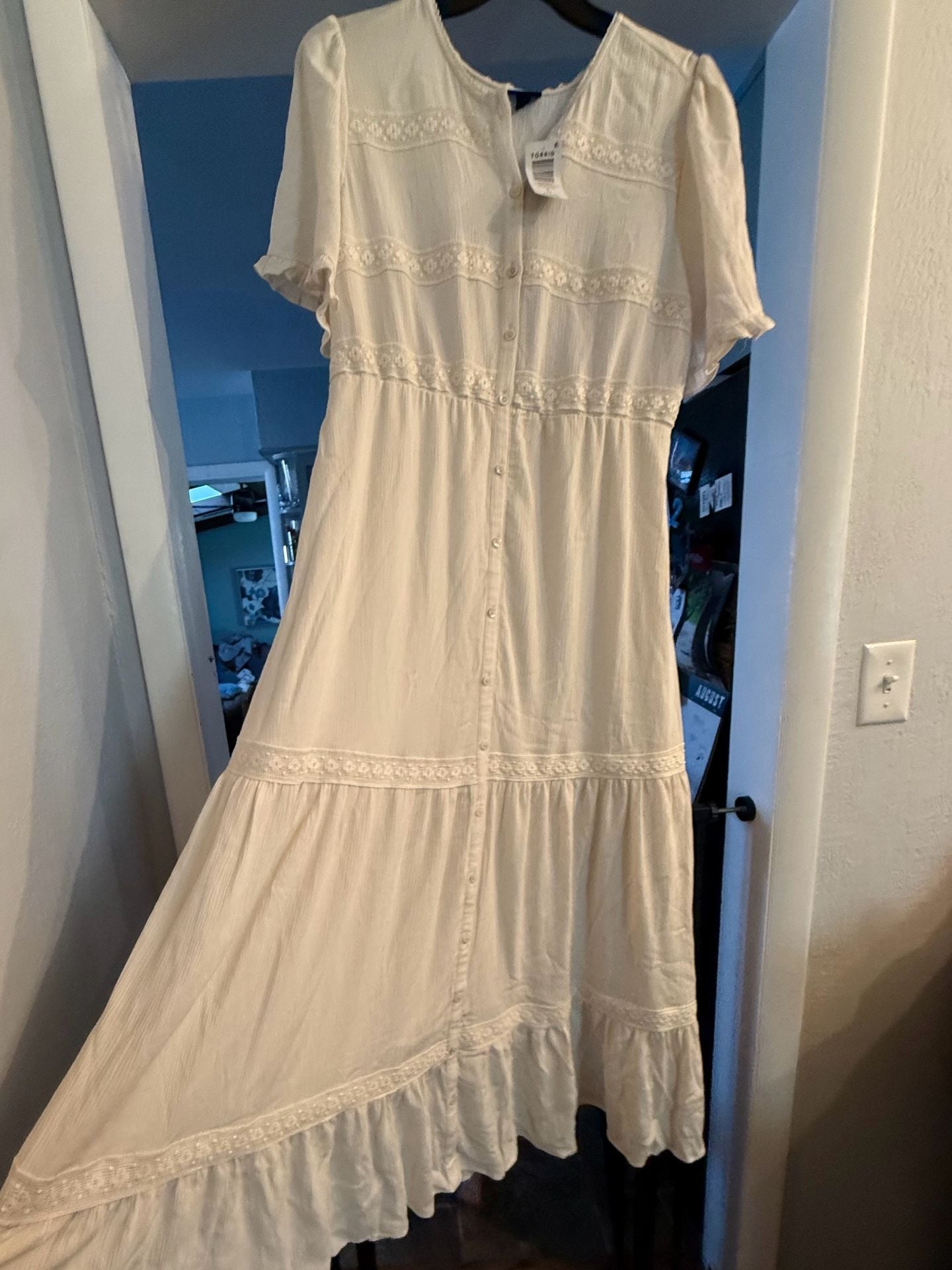 Torrid NWT Whisper White Washable Gauze Flutter Sleeve Tiered Maxi Dress Plus Sz 4