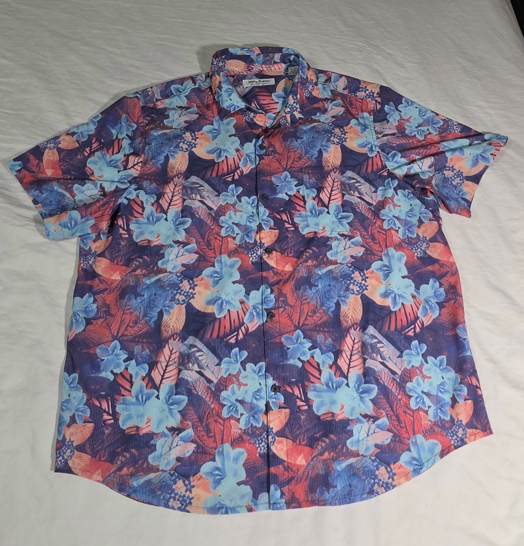 Tommy Bahama Button Down Shirt Size XL Floral Short Sleeve 3